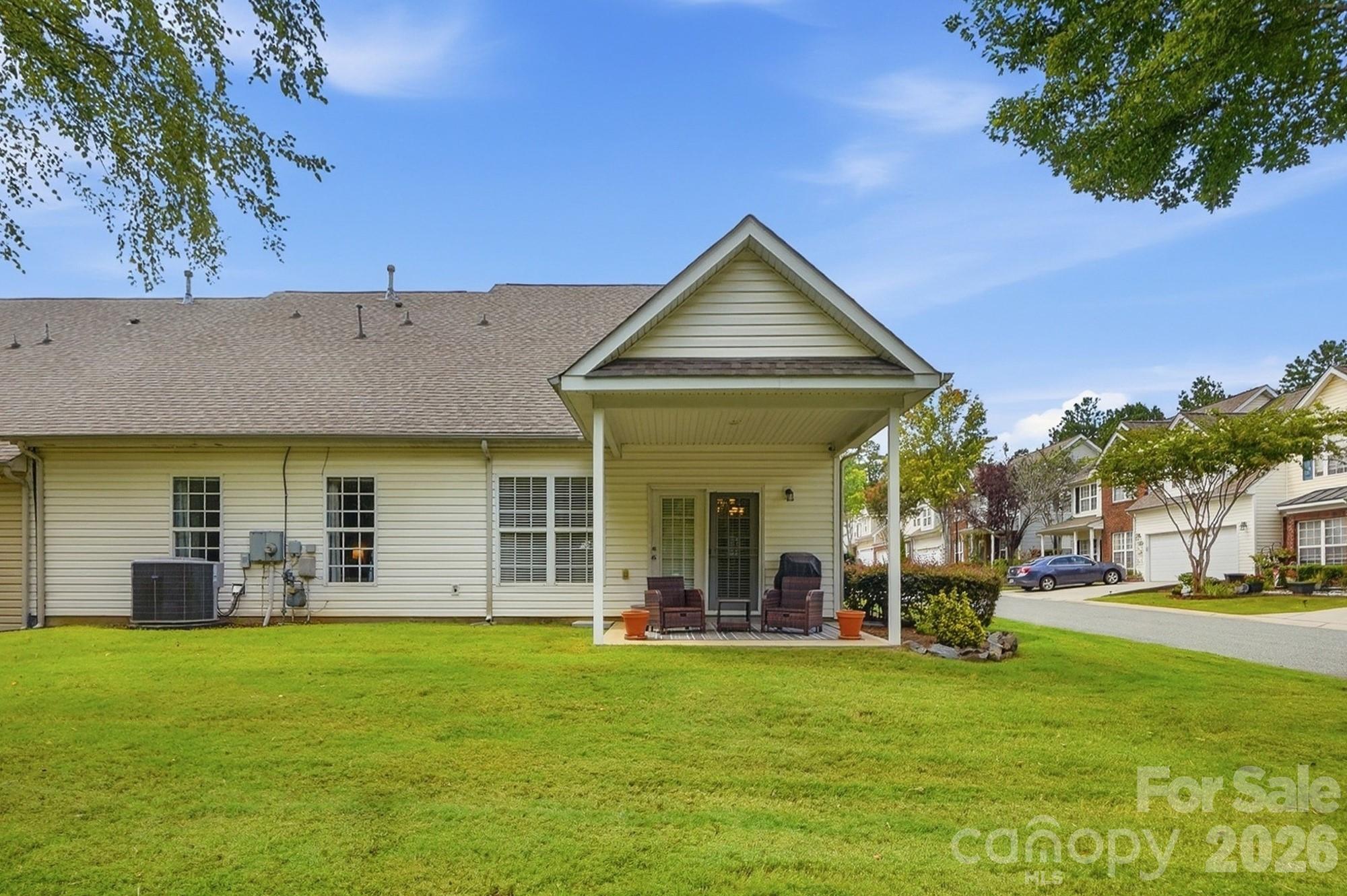 10933 Stone Trail Road — Charlotte
