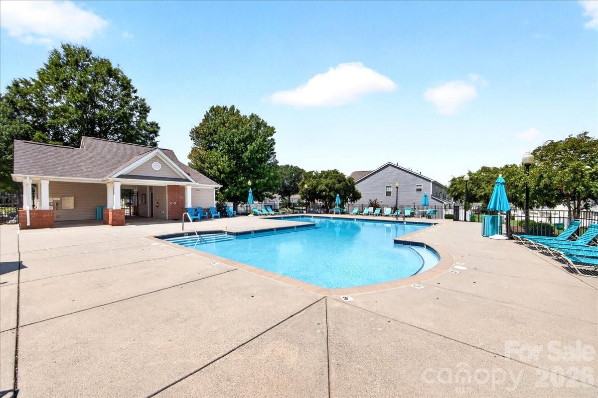11638 Stockdale Court — Pineville