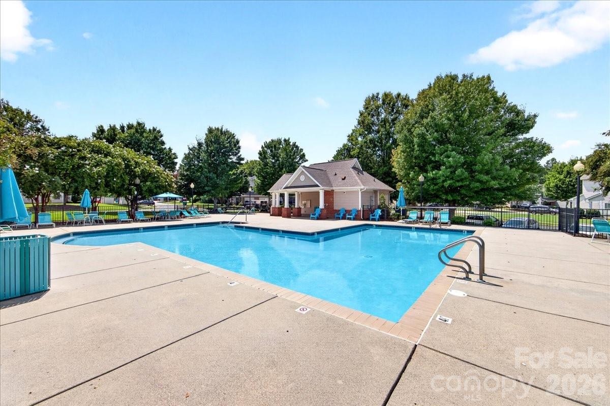 11638 Stockdale Court — Pineville