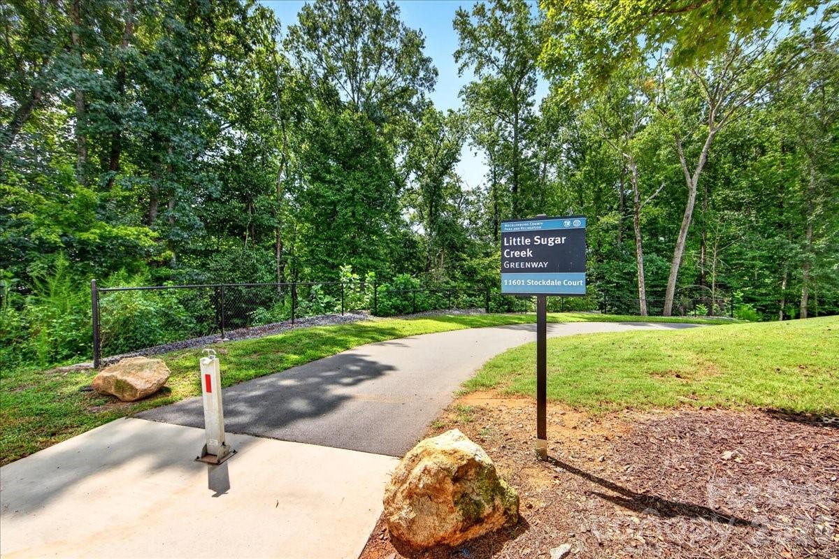 11638 Stockdale Court — Pineville