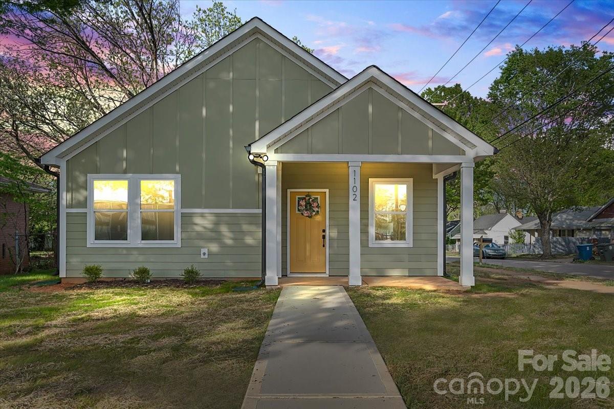 1102 W Horah Street — Salisbury