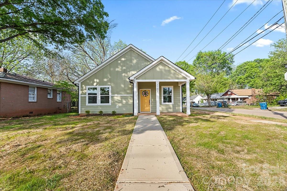 1102 W Horah Street — Salisbury