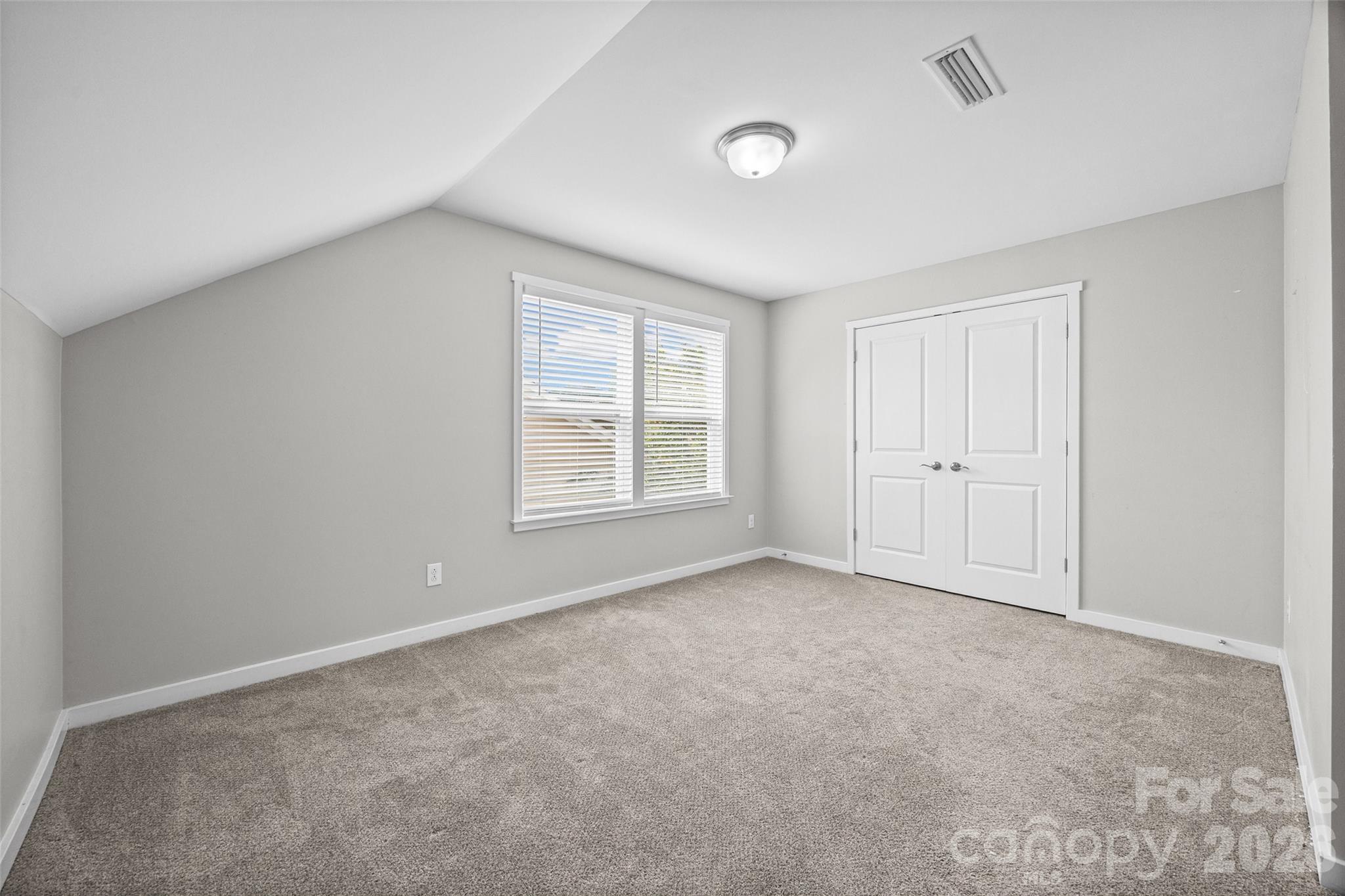 2166 Bluebell Way — Tega Cay