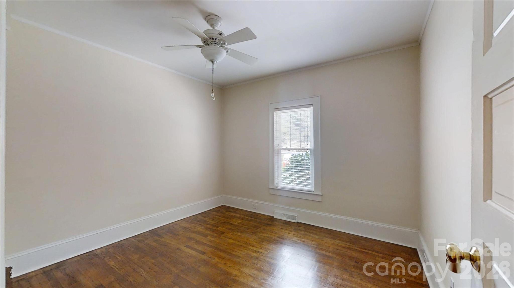 618 S Poplar Street — Lincolnton