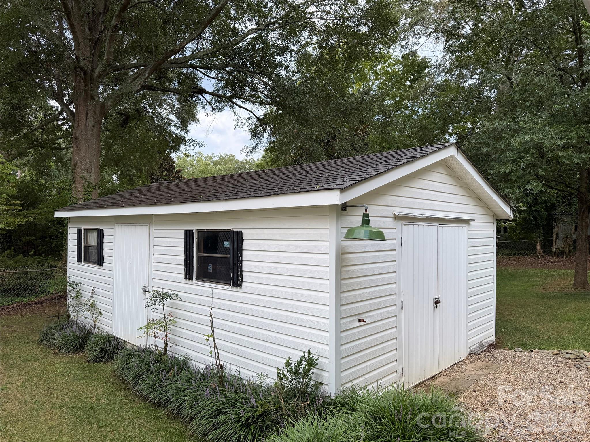 618 S Poplar Street — Lincolnton