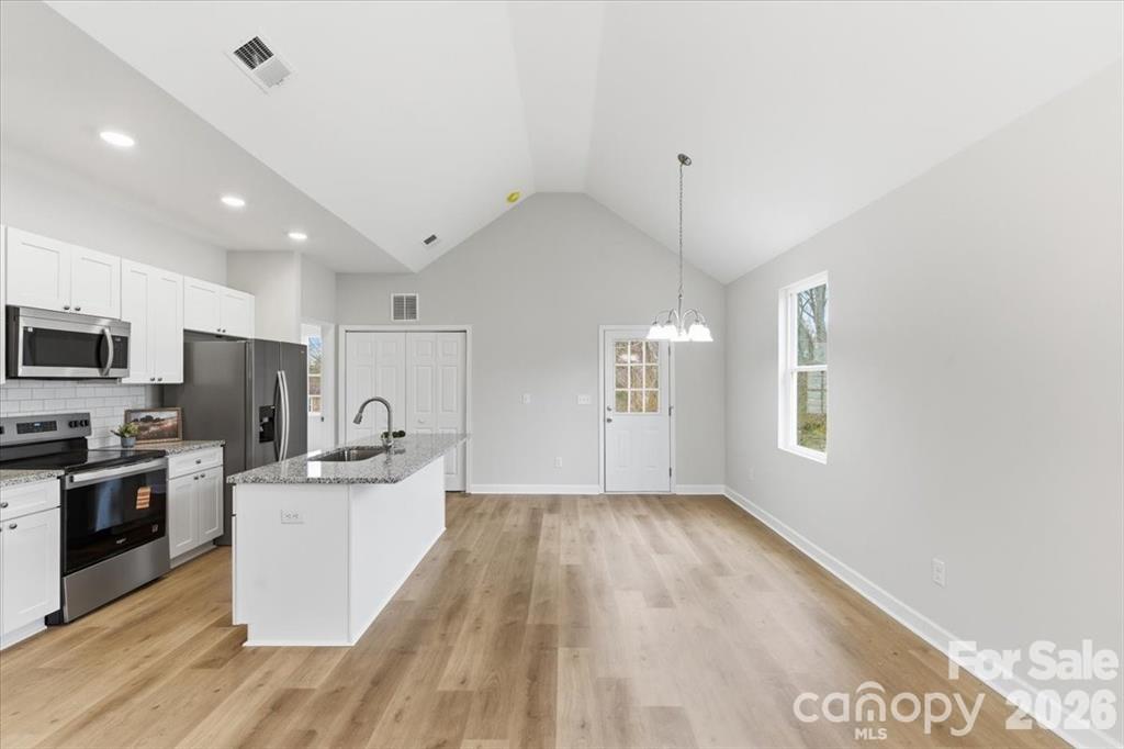 509 Carolina Avenue — Shelby