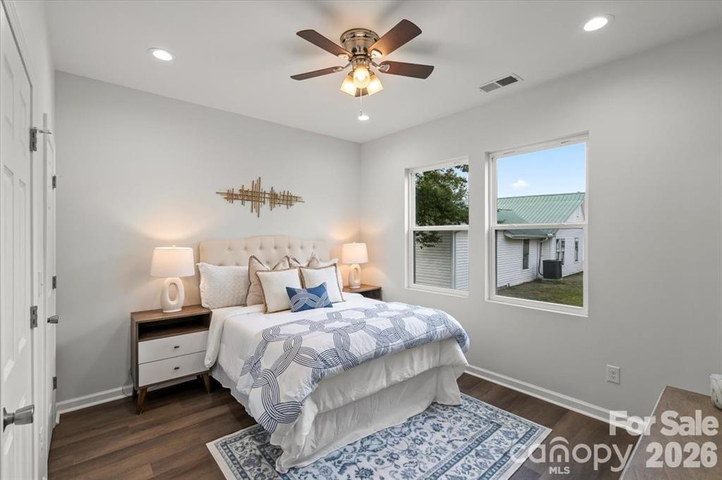 509 Carolina Avenue — Shelby