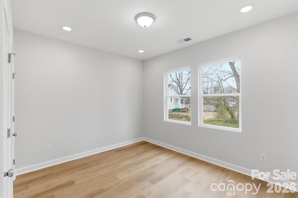 509 Carolina Avenue — Shelby