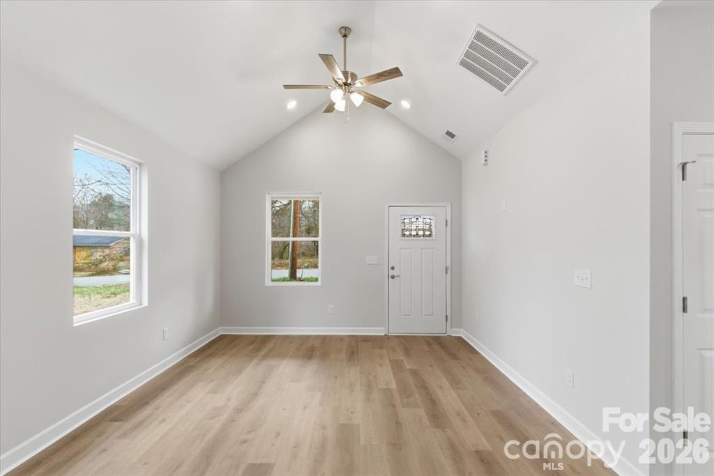 509 Carolina Avenue — Shelby