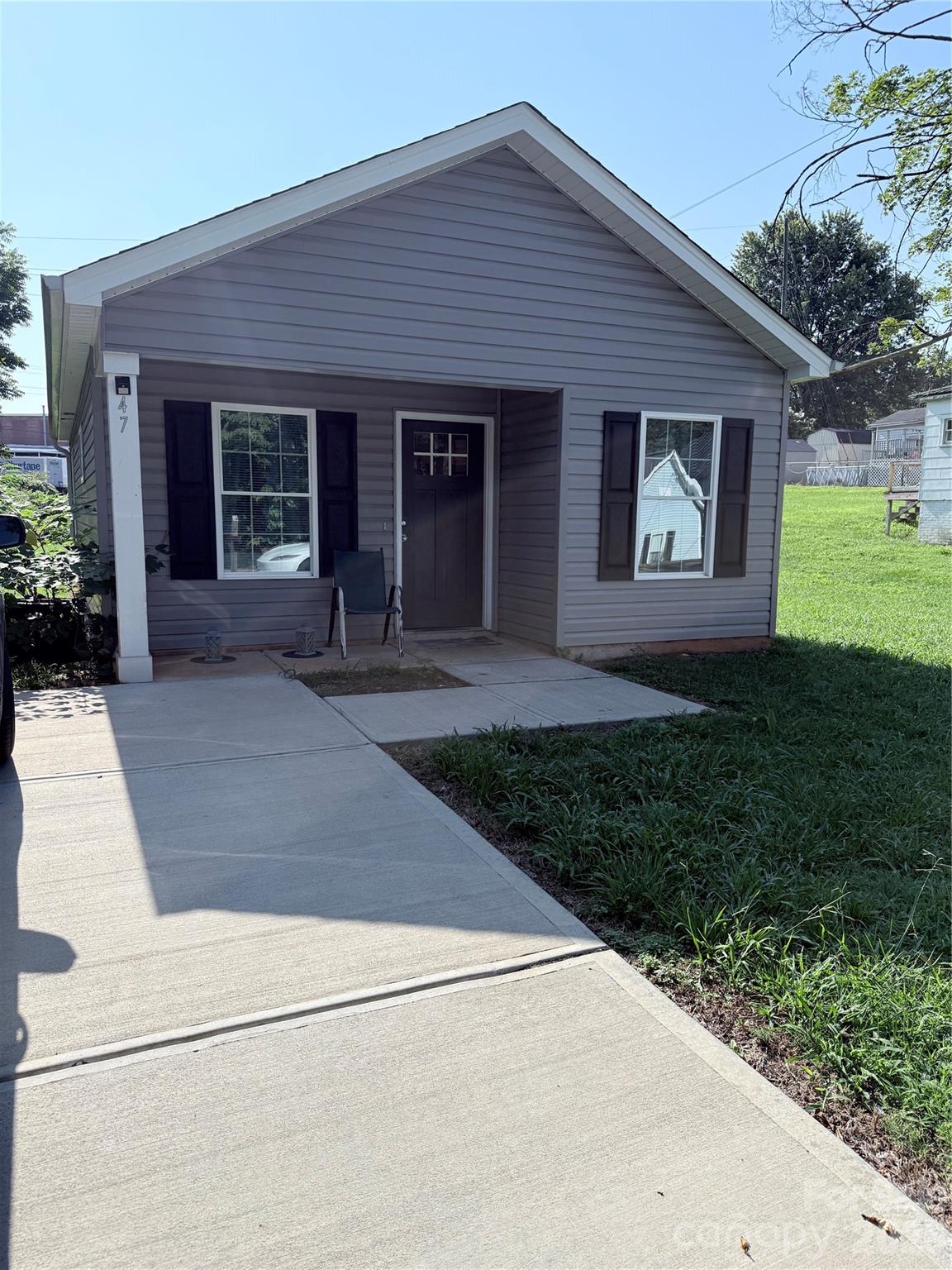 47 14th Street SE — Hickory