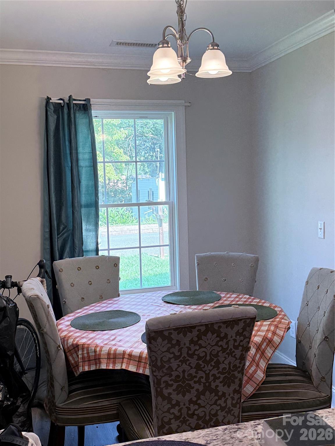 47 14th Street SE — Hickory