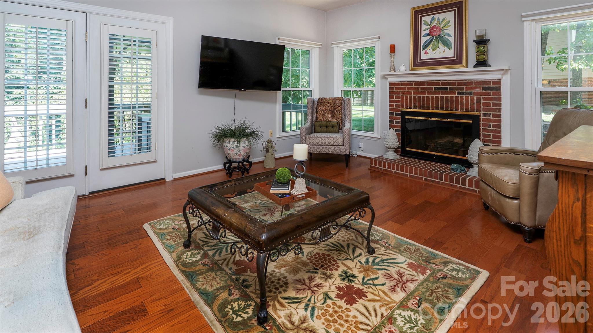4314 Silvermere Way — Charlotte