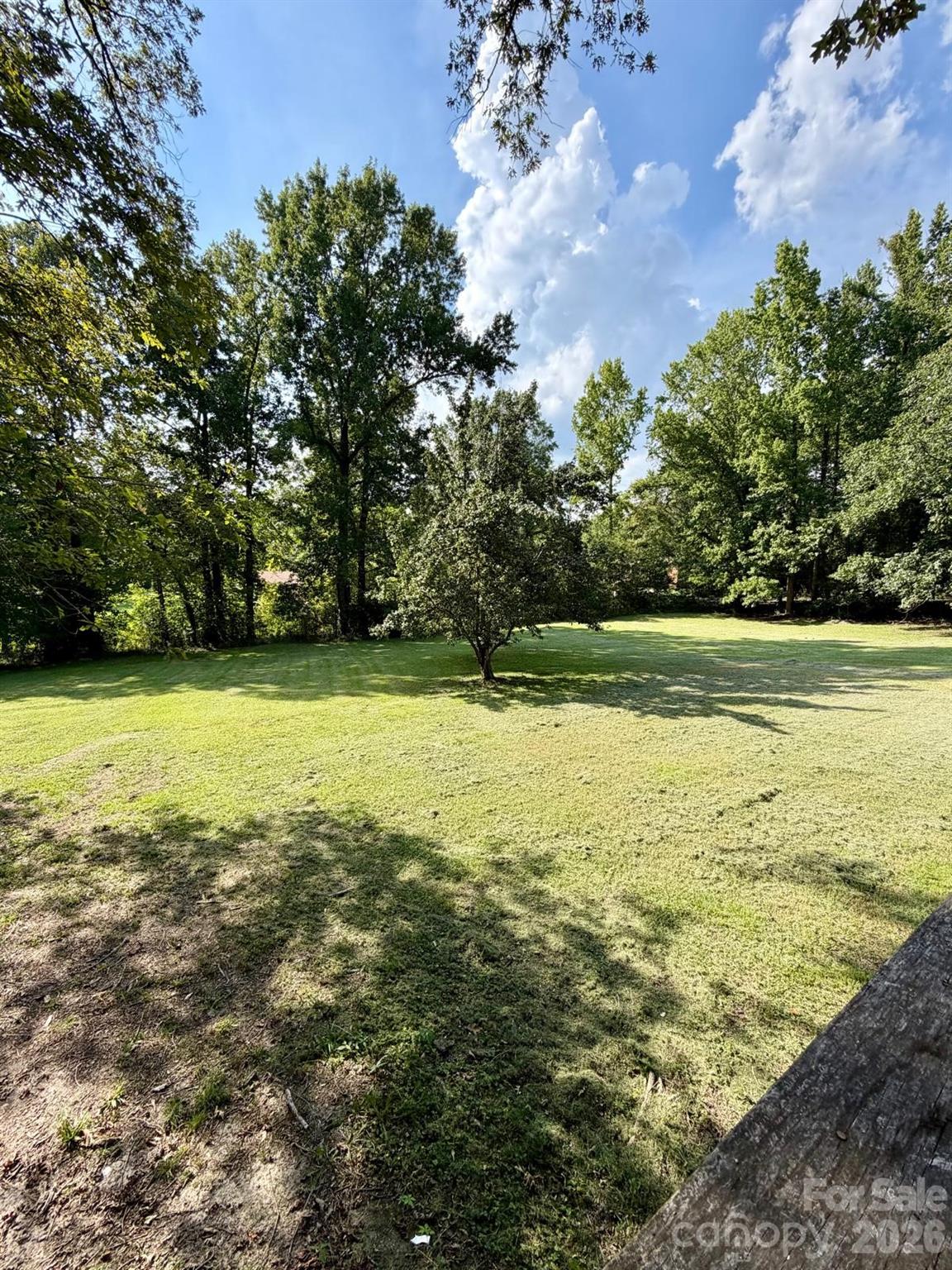 2180 Lynwood Drive — Lancaster