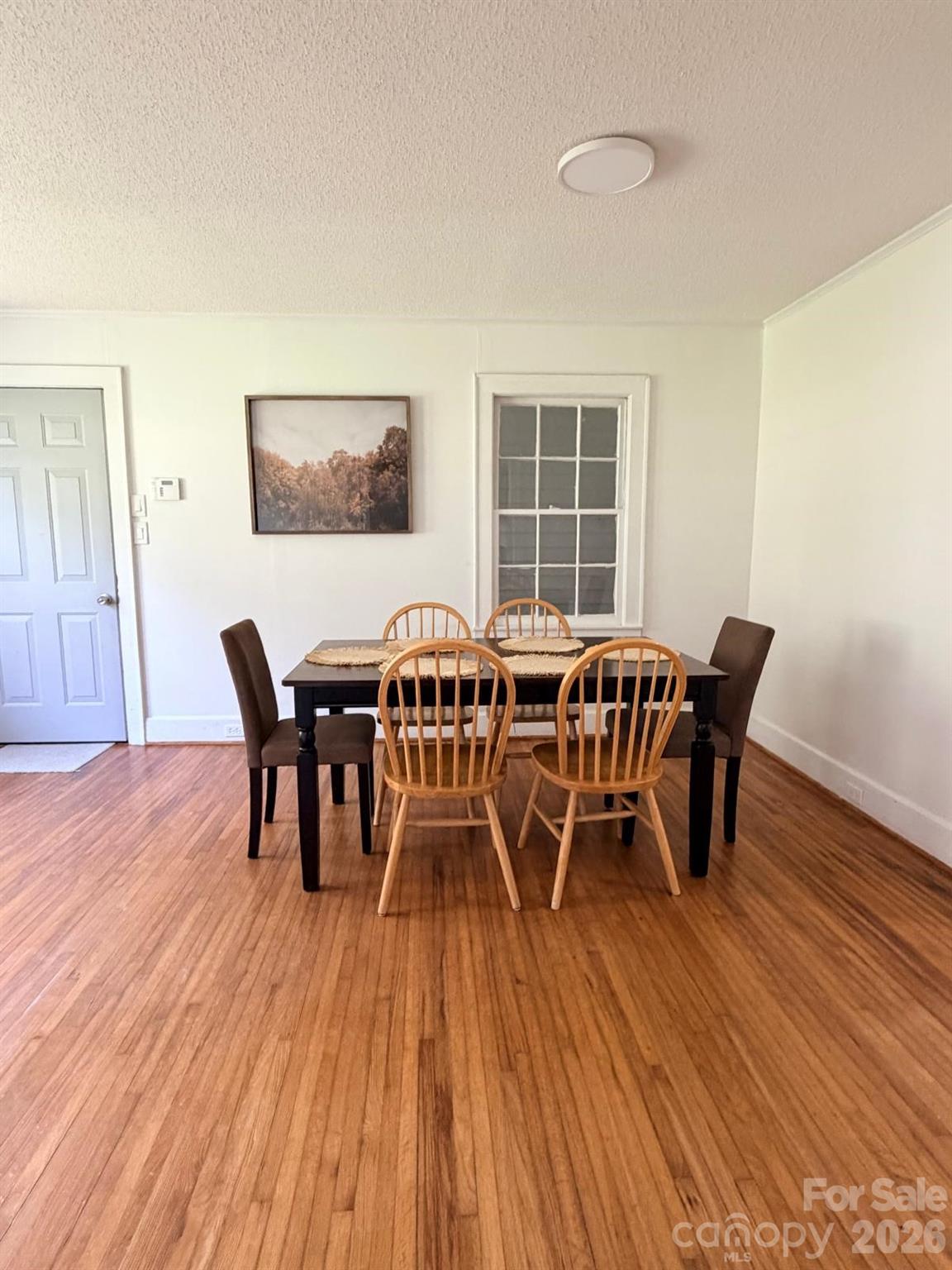 2180 Lynwood Drive — Lancaster