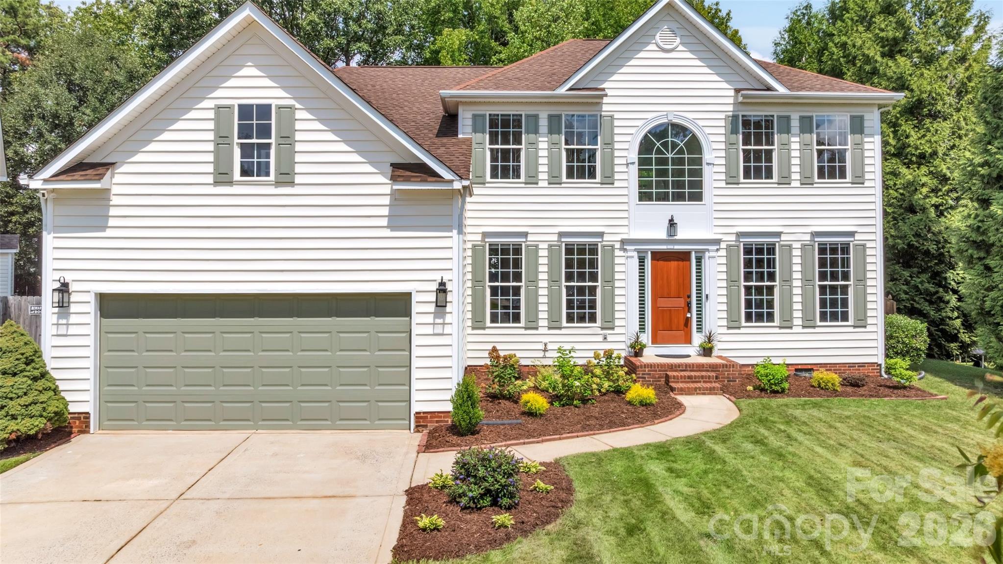 14611 Eastgrove Drive — Pineville