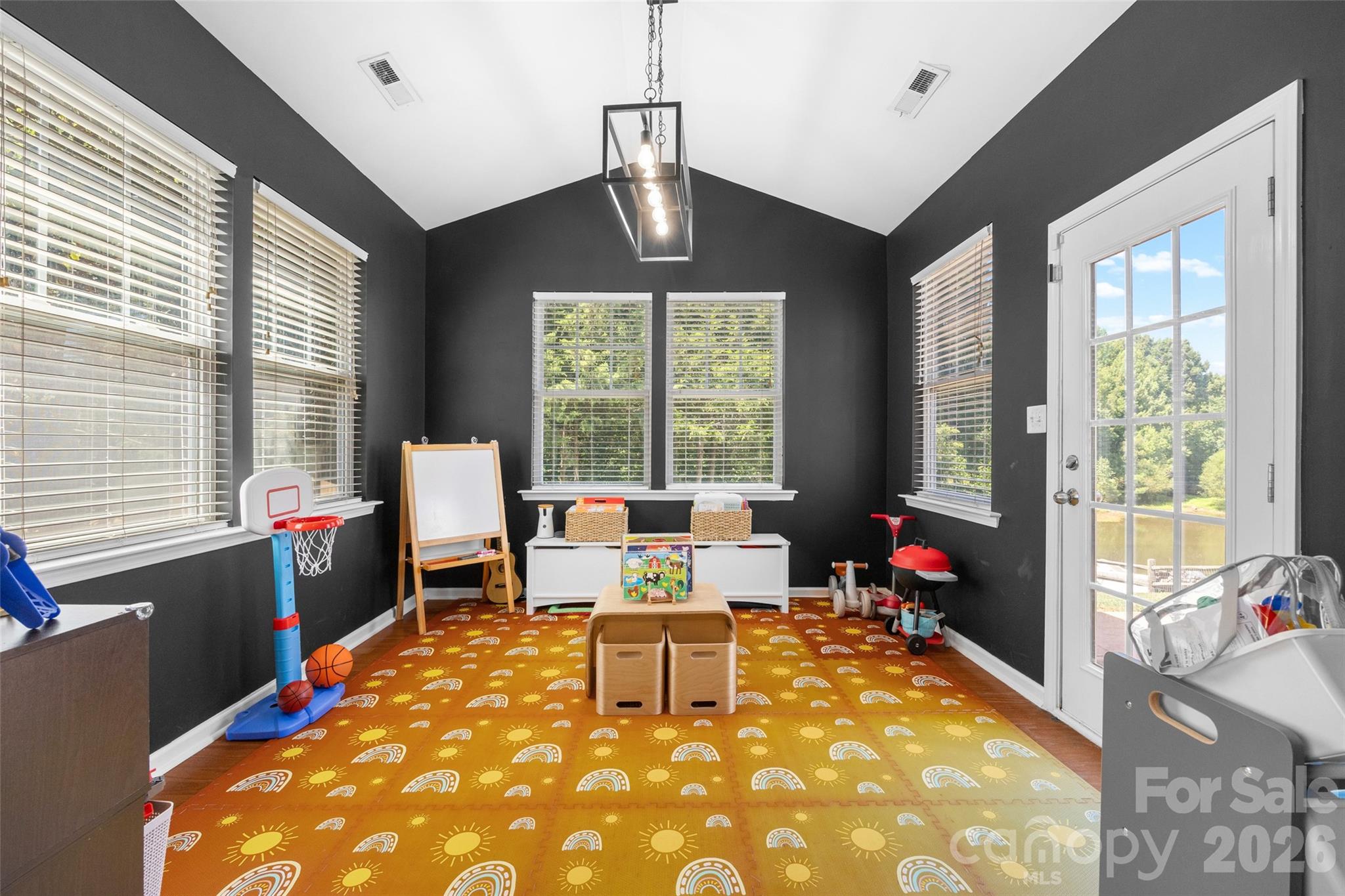 14918 Brotherly Lane — Charlotte