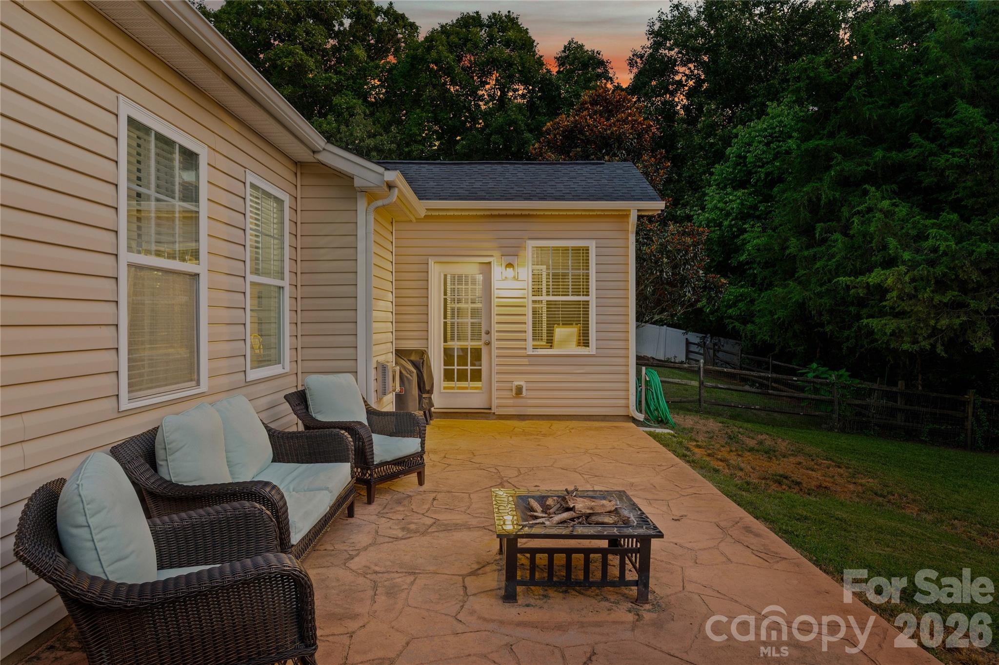 14918 Brotherly Lane — Charlotte