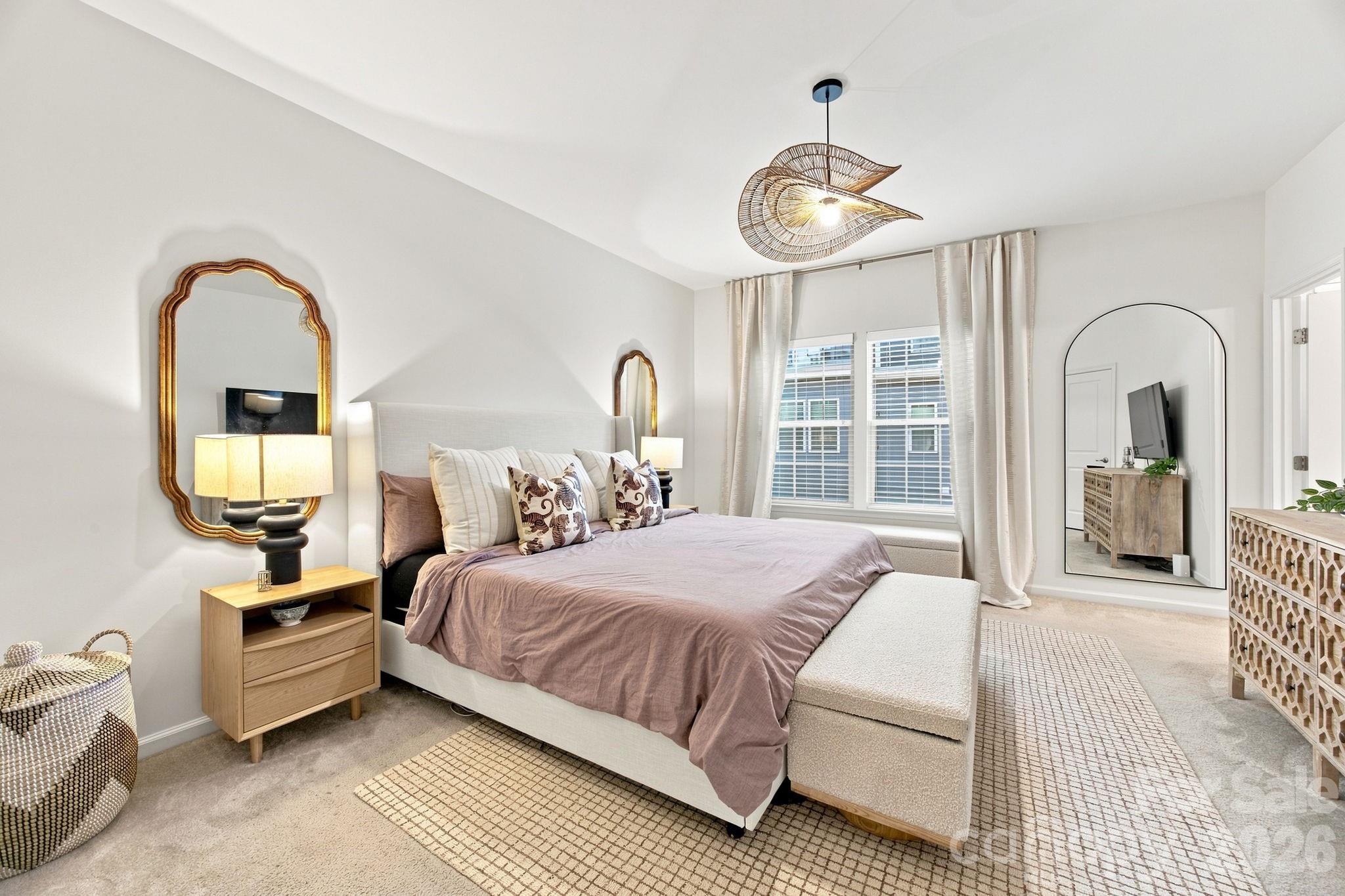 1321 Queen Lyon Court — Charlotte
