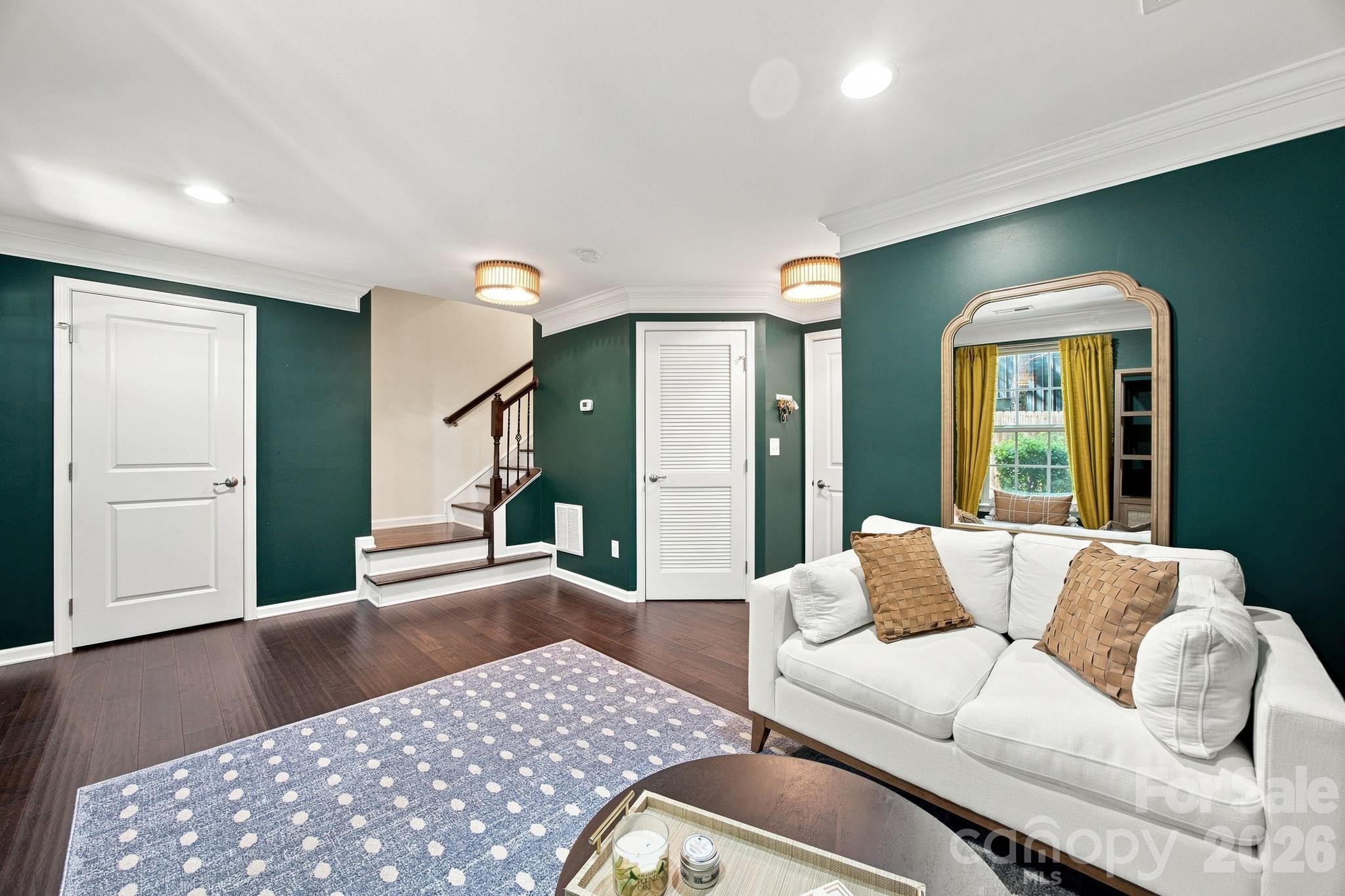 1321 Queen Lyon Court — Charlotte