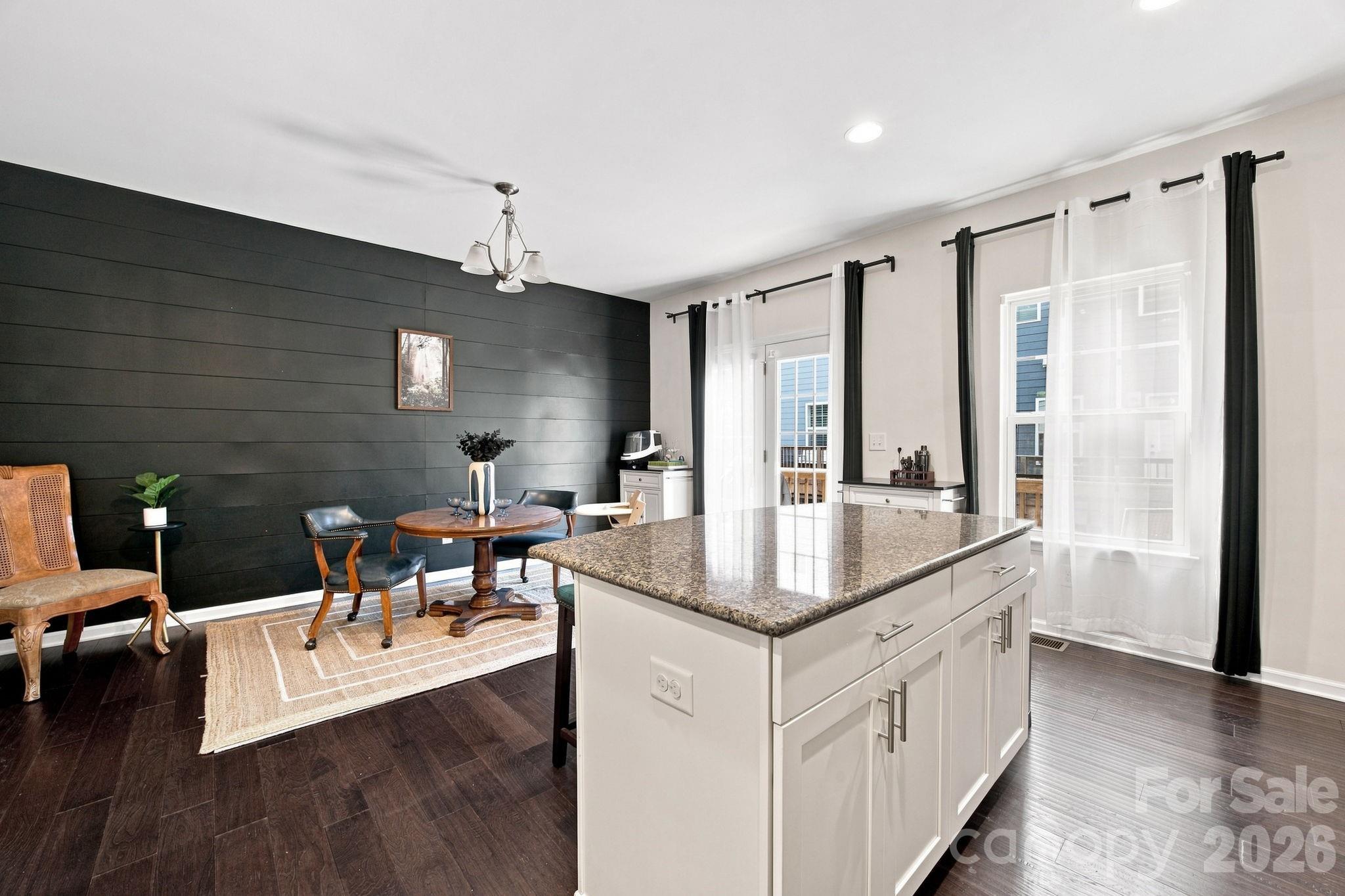 1321 Queen Lyon Court — Charlotte
