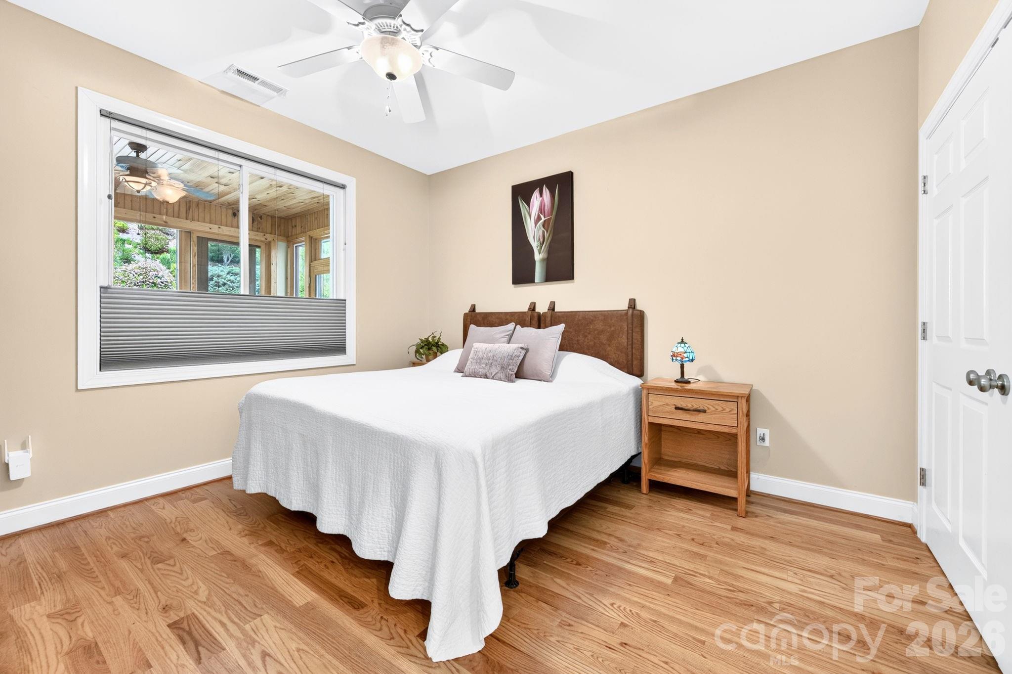 22 Banks Town Road — Weaverville