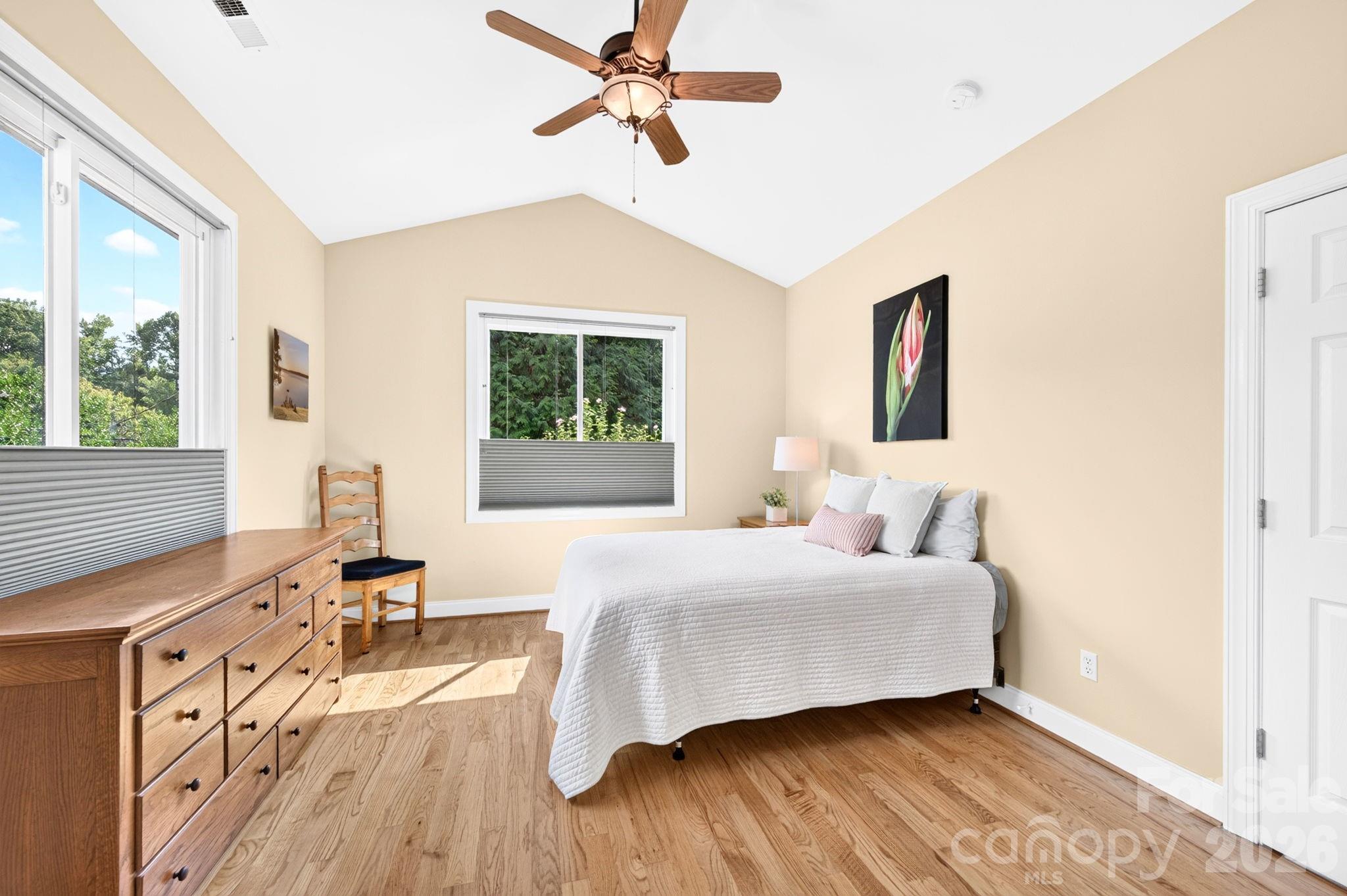 22 Banks Town Road — Weaverville