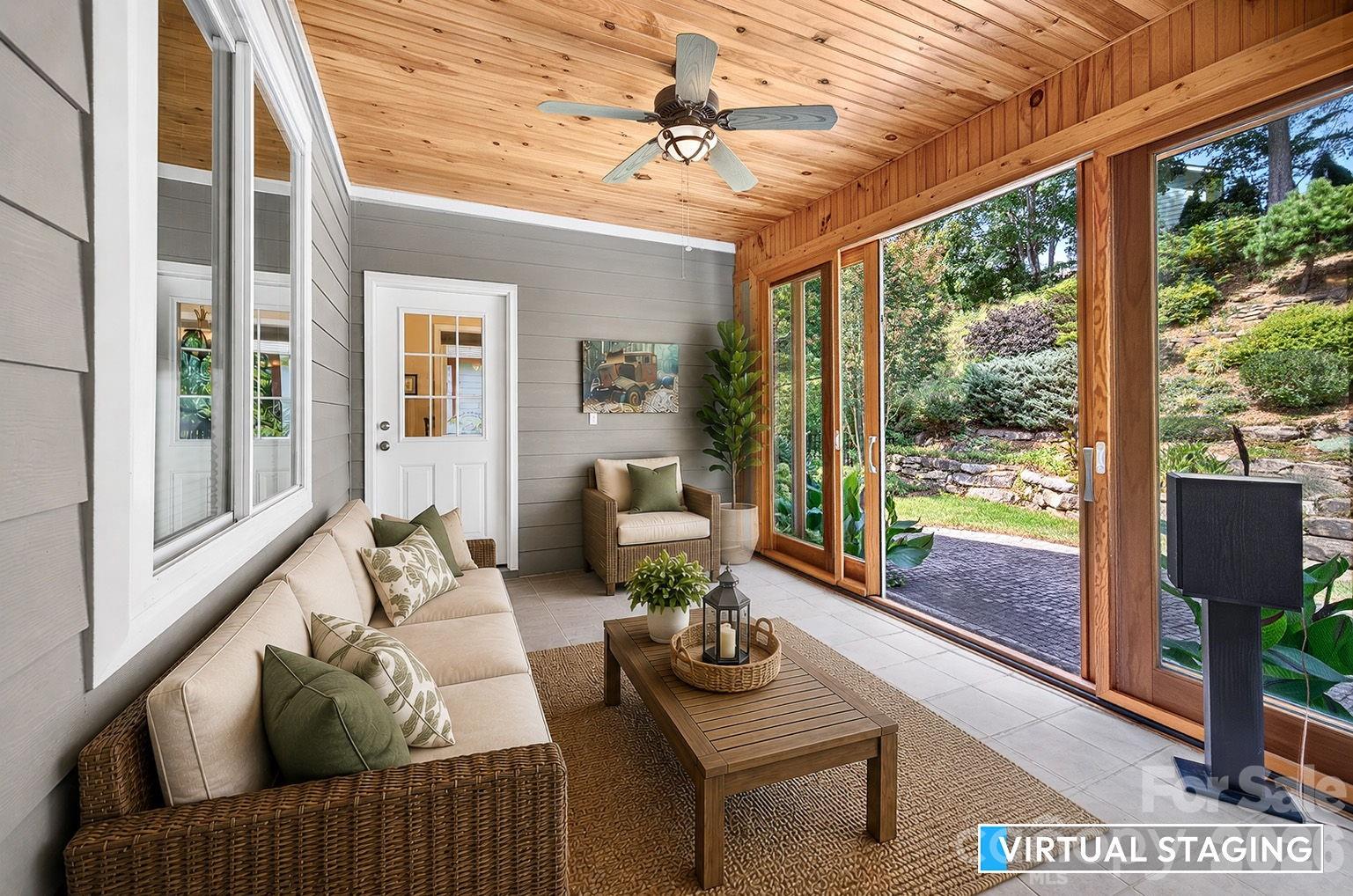 22 Banks Town Road — Weaverville