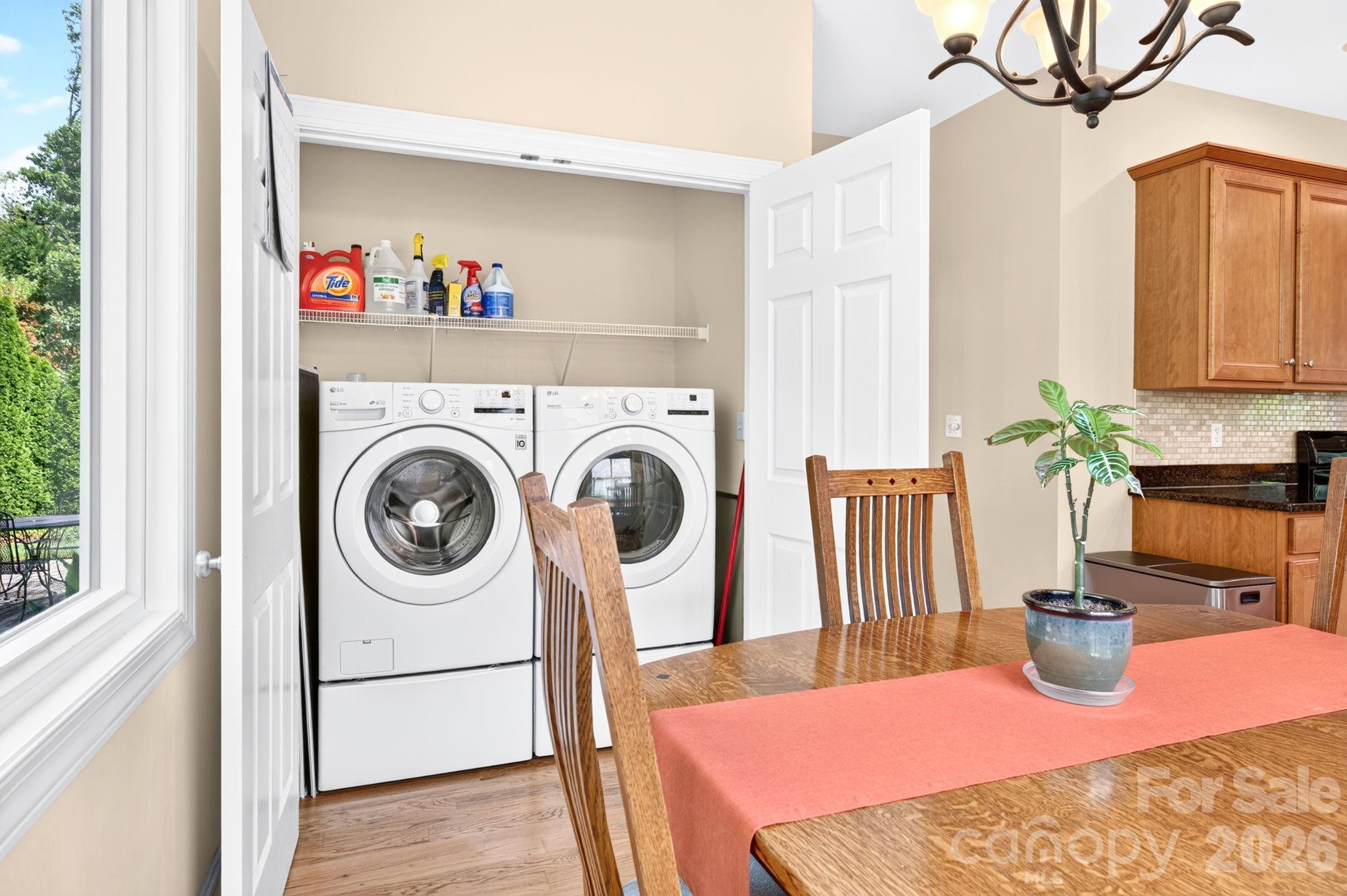 22 Banks Town Road — Weaverville