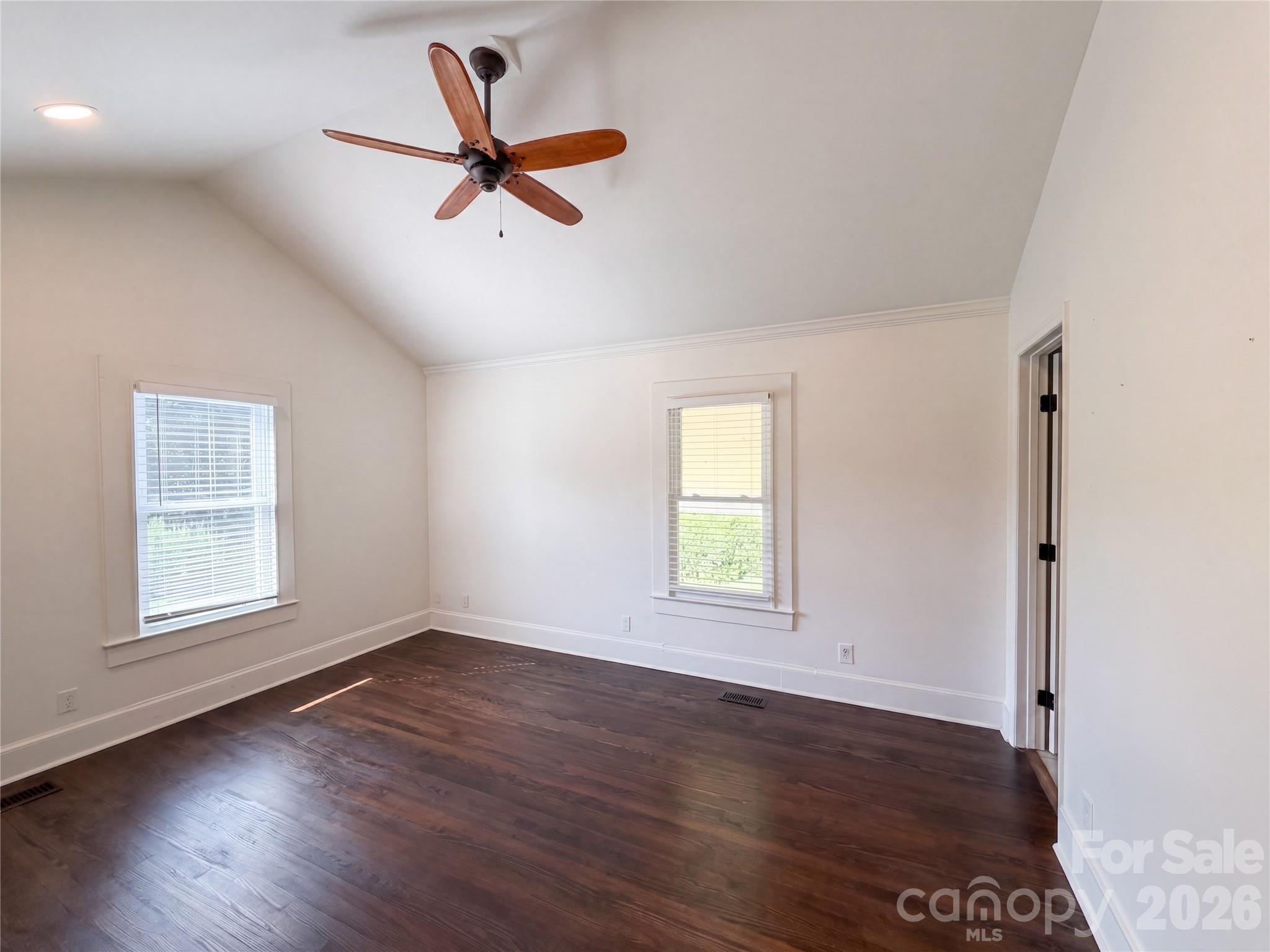 5630 S New Hope Road — Belmont