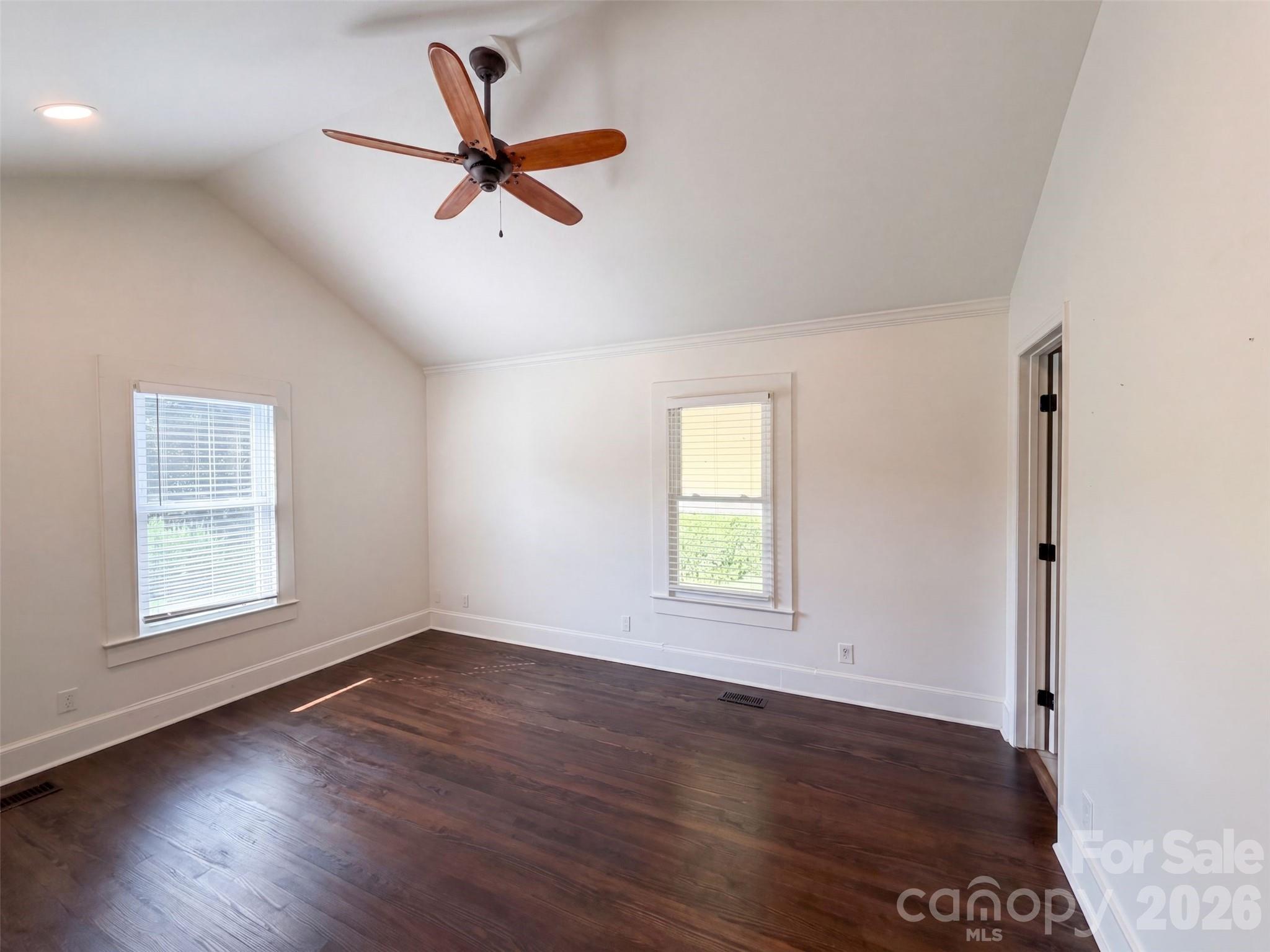 5630 S New Hope Road — Belmont