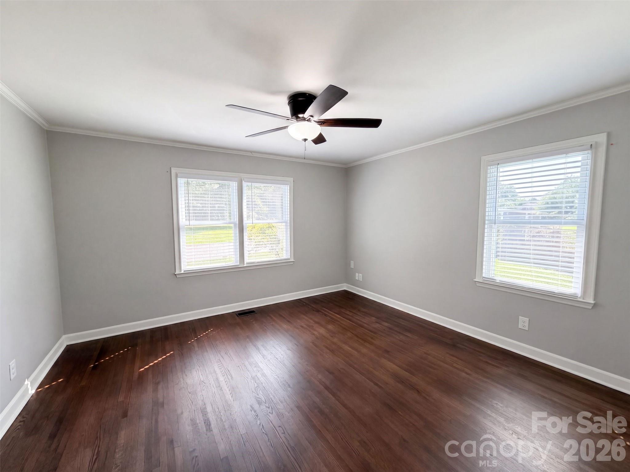 5630 S New Hope Road — Belmont