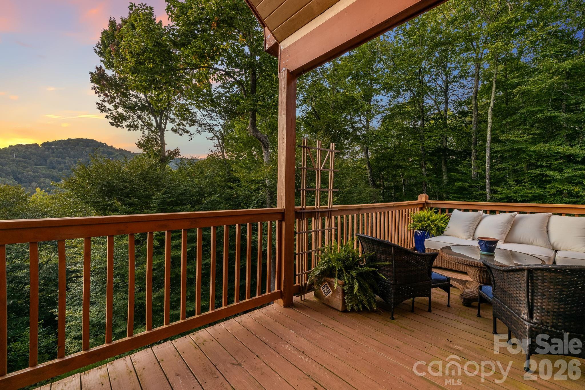 32 Zebulon Lane — Mars Hill