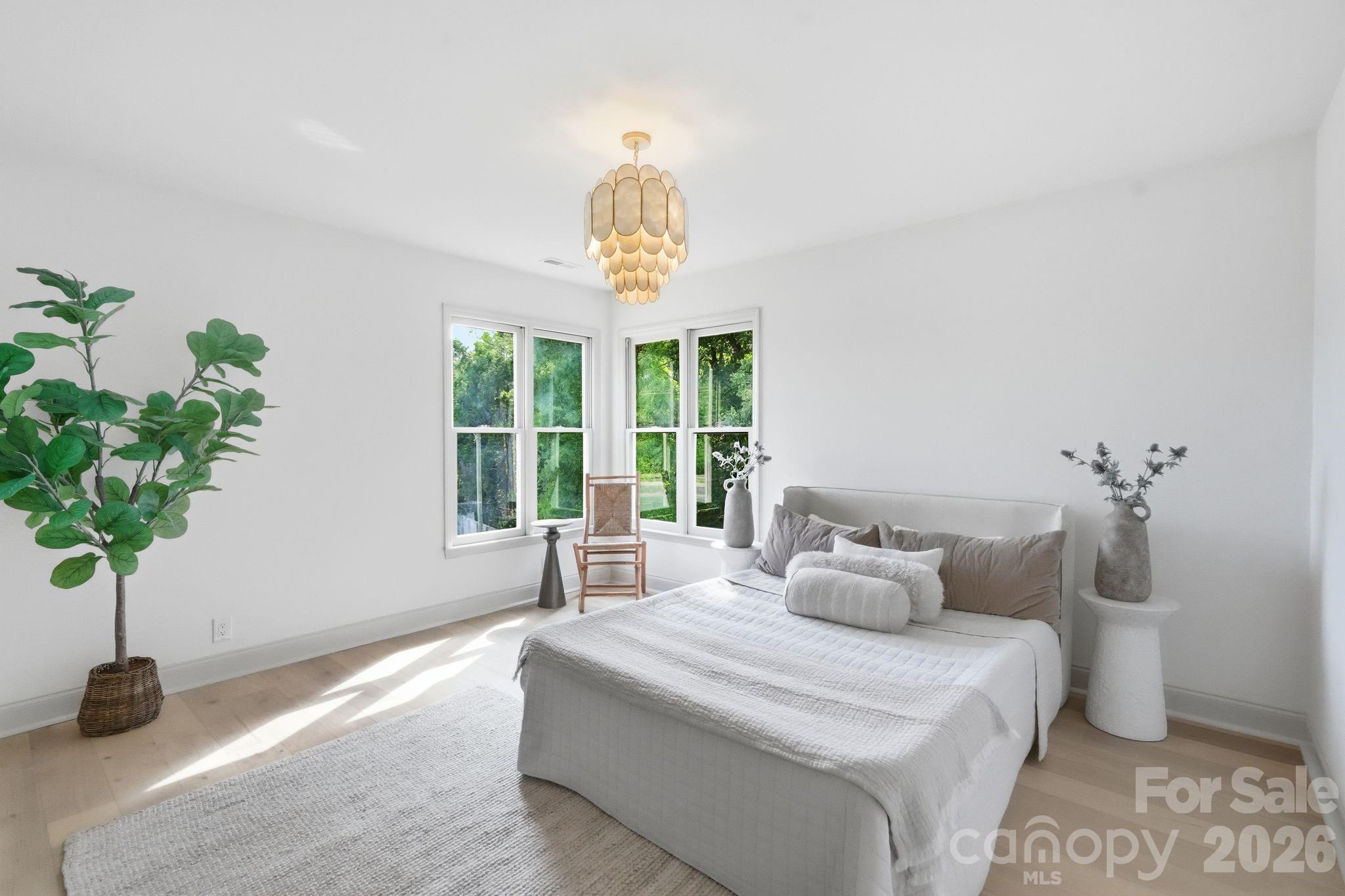 4818 Carmel Road — Charlotte