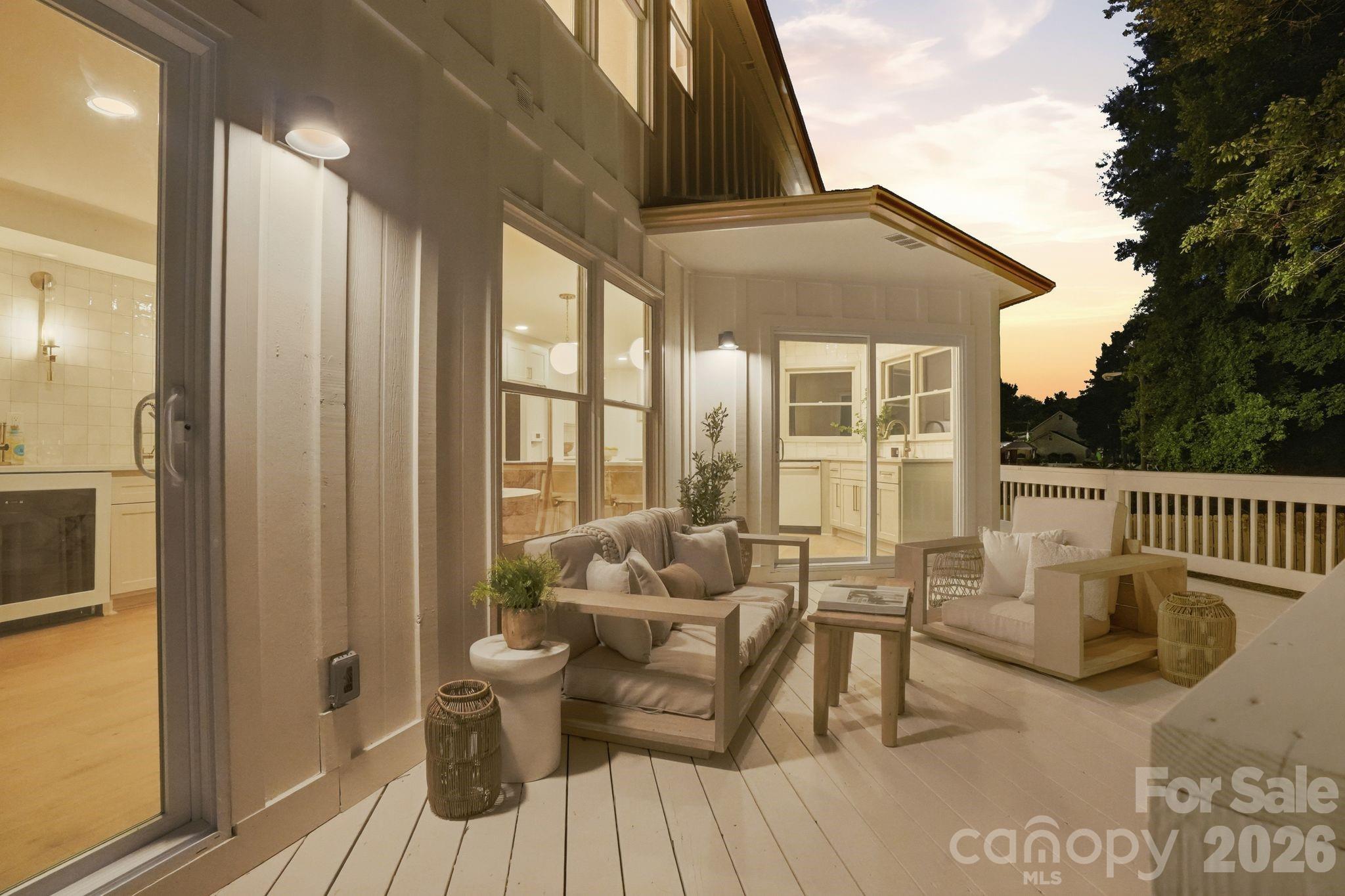 4818 Carmel Road — Charlotte