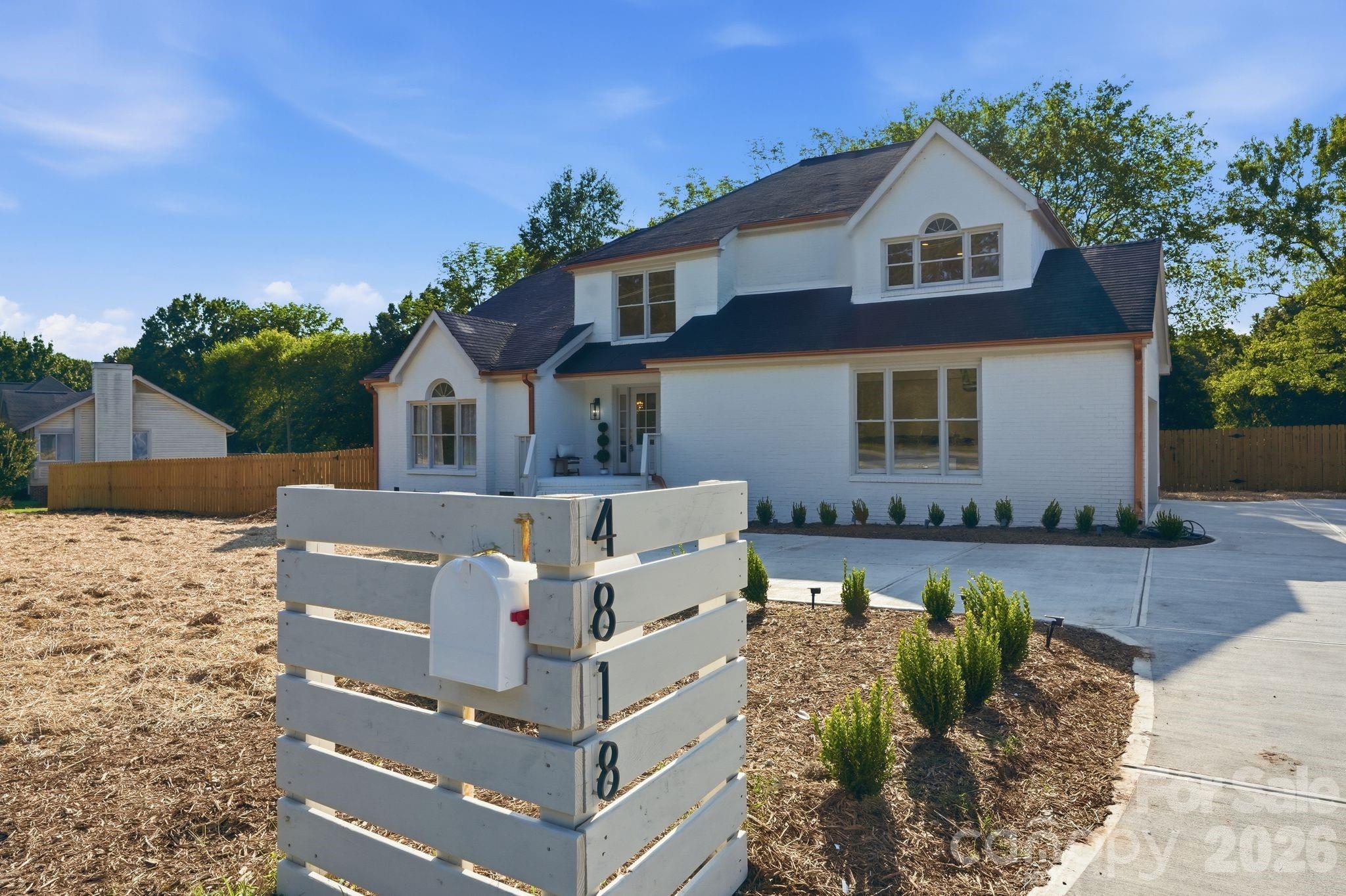 4818 Carmel Road — Charlotte