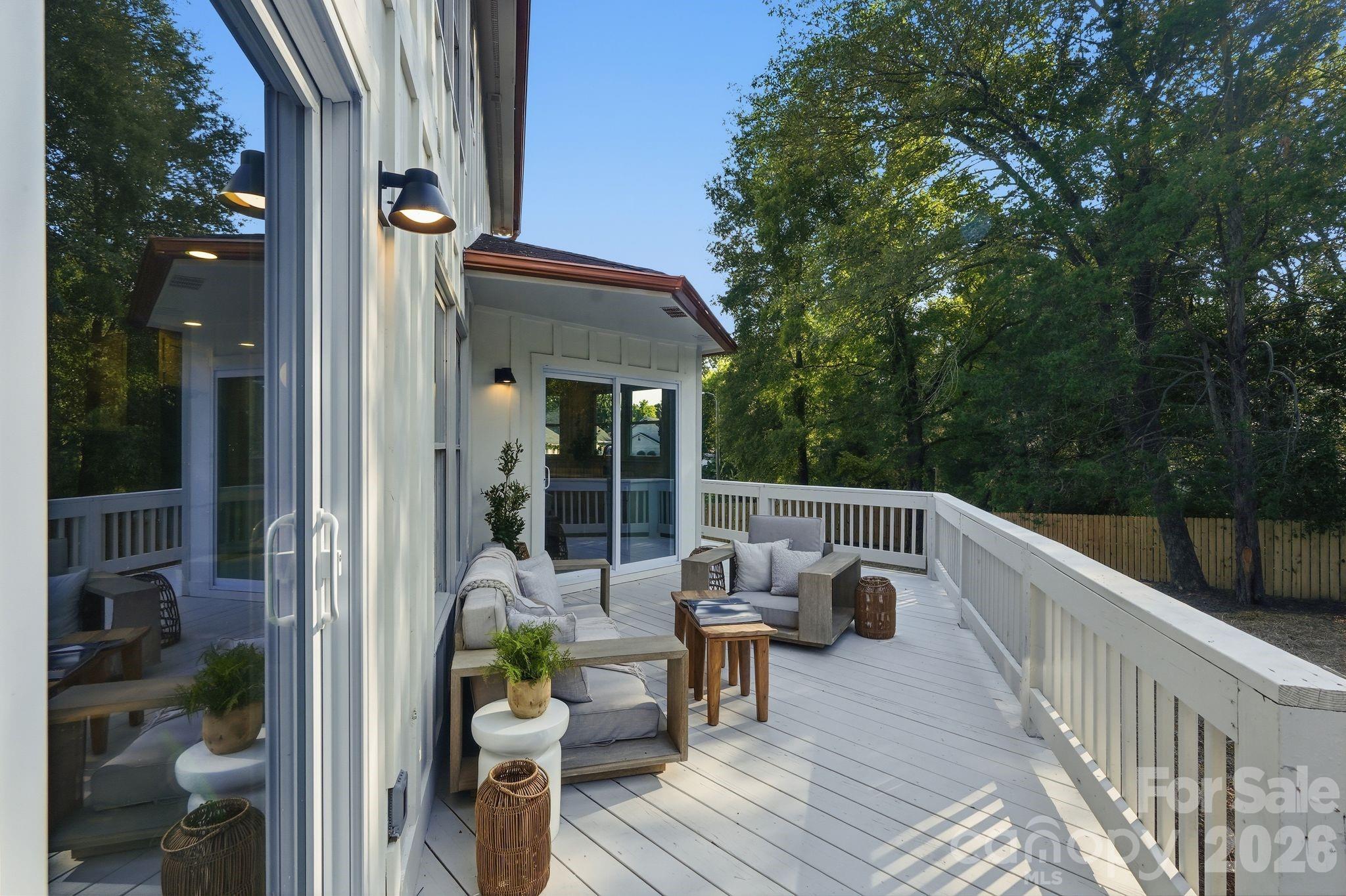 4818 Carmel Road — Charlotte