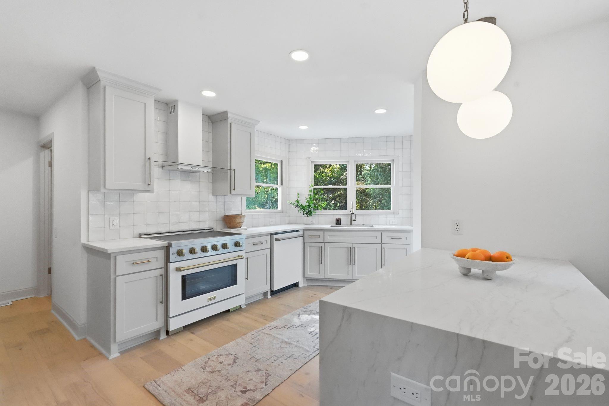 4818 Carmel Road — Charlotte