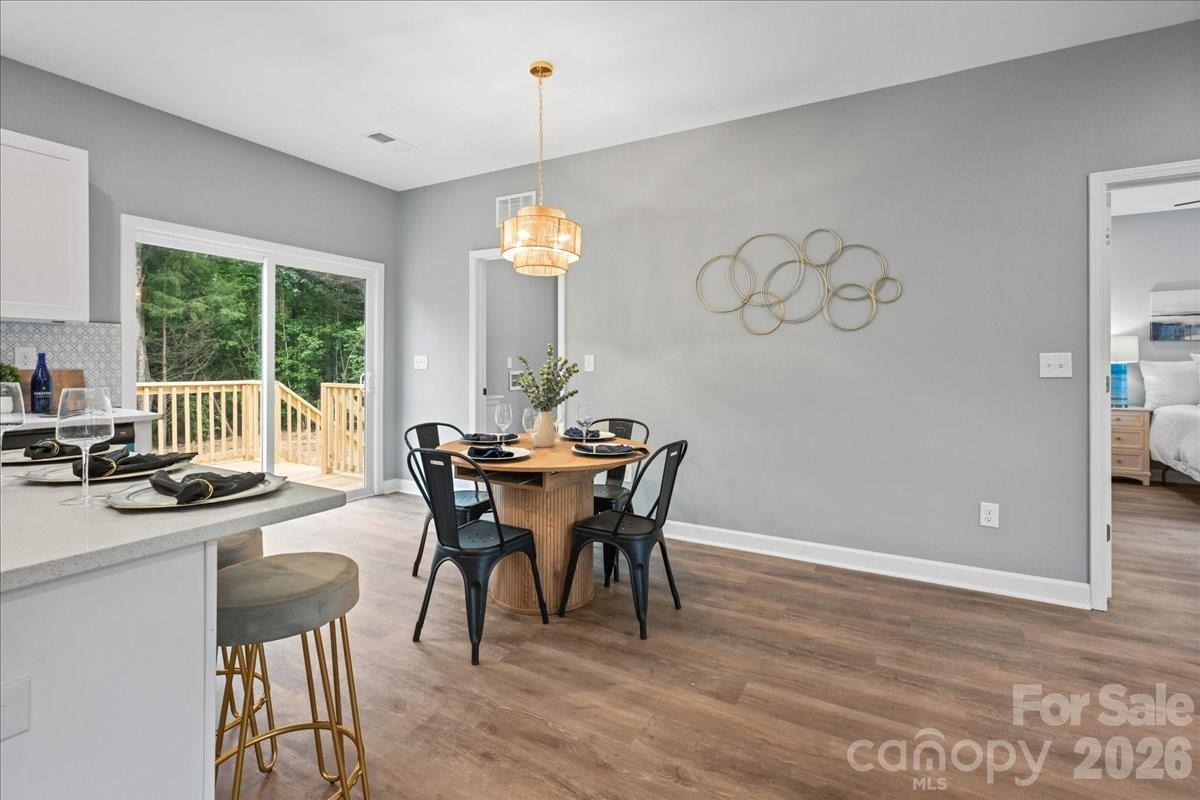 120 Whistling Pines Drive — Statesville
