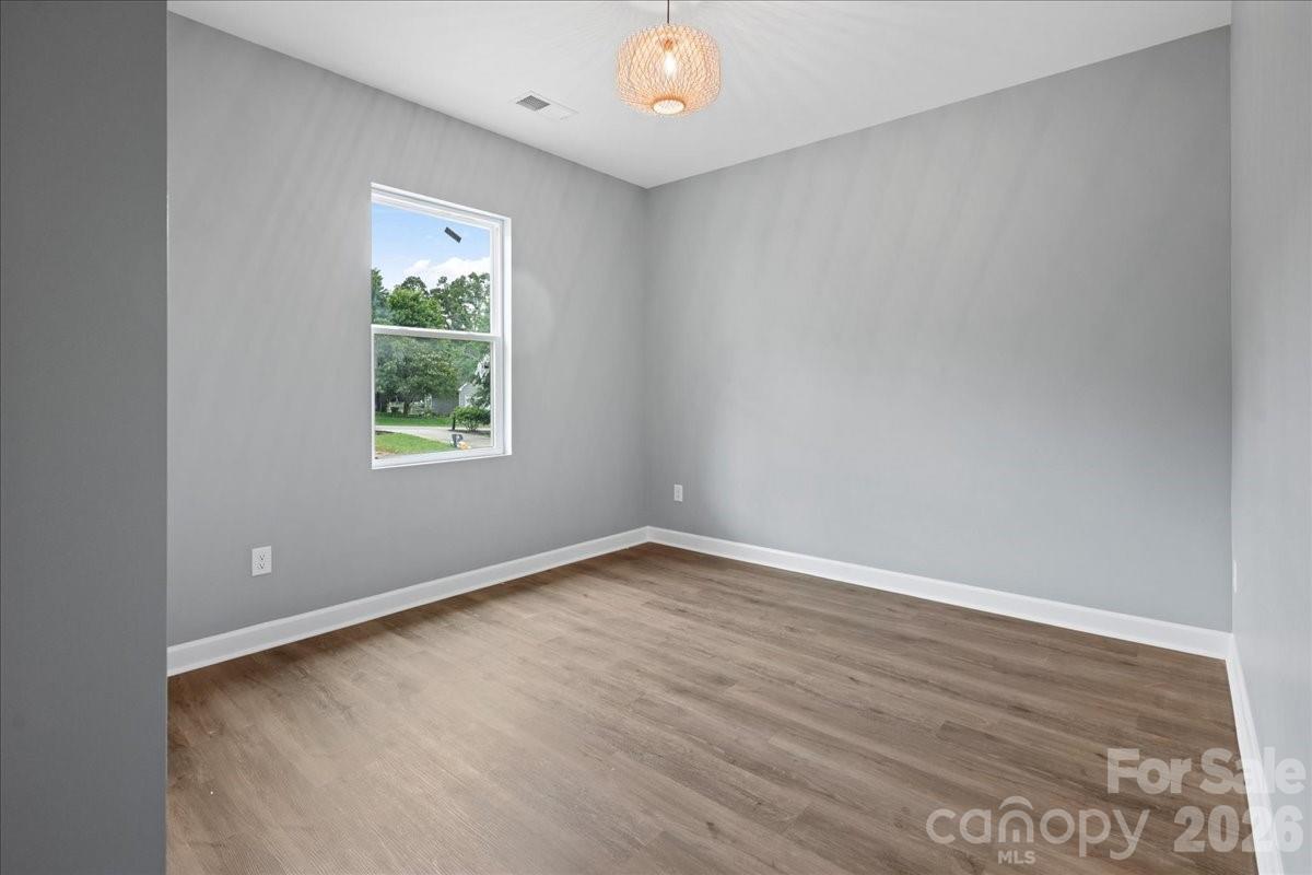 120 Whistling Pines Drive — Statesville