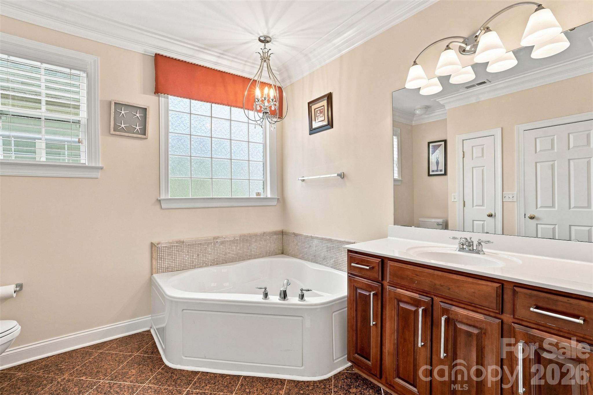 4409 Squirrel Trail Lane — Charlotte