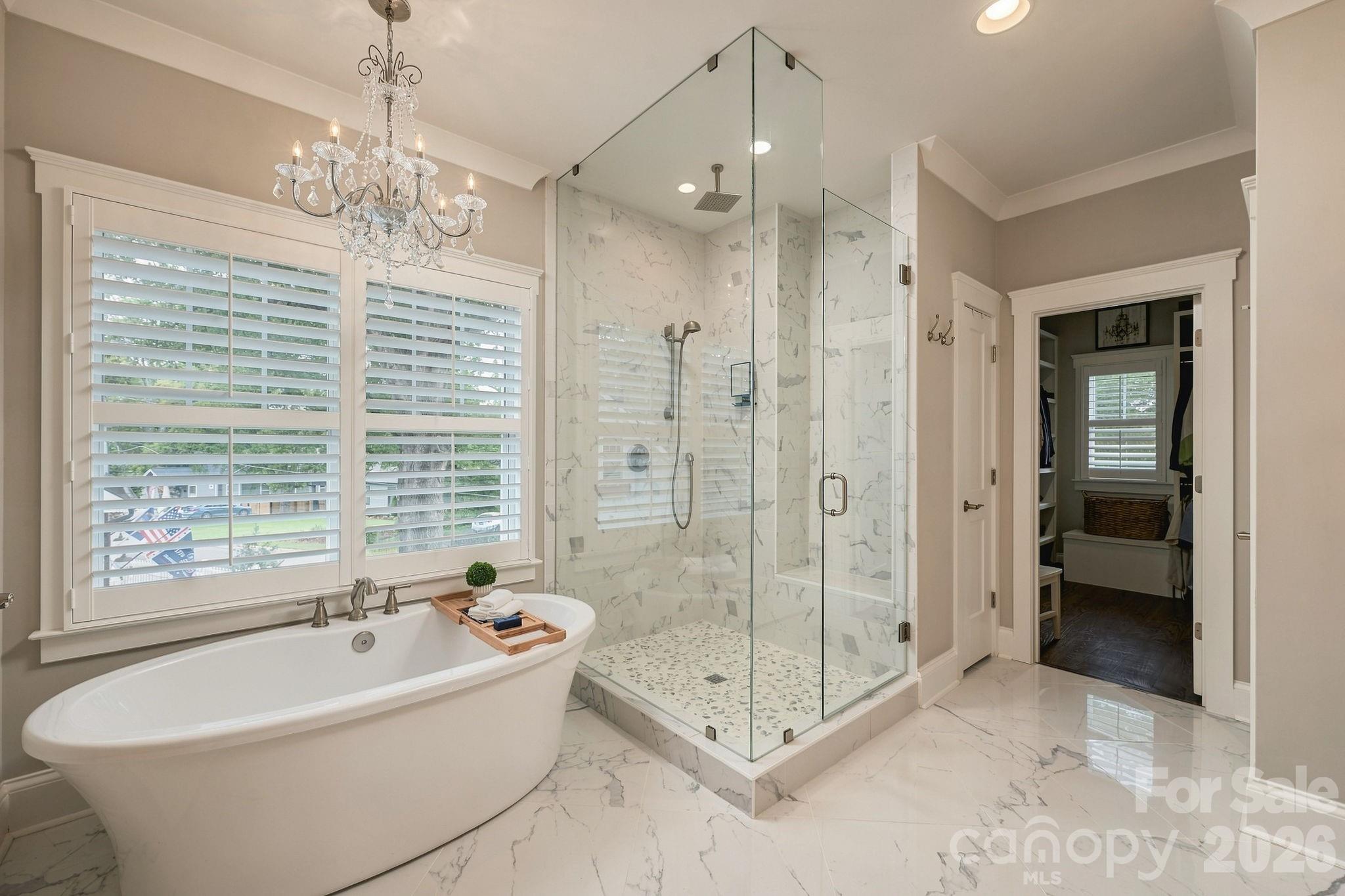 3135 E Ford Road — Charlotte