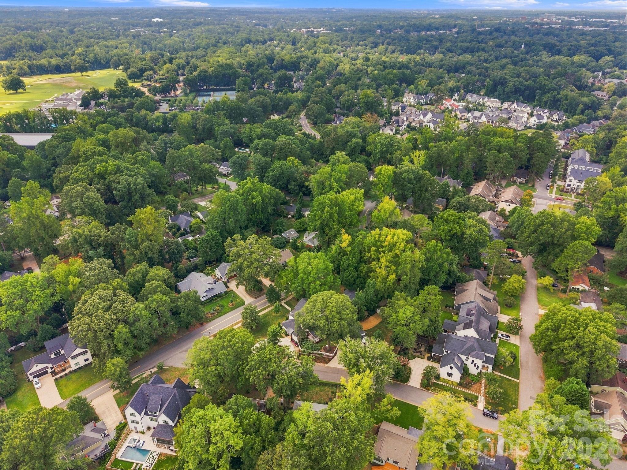 3135 E Ford Road — Charlotte