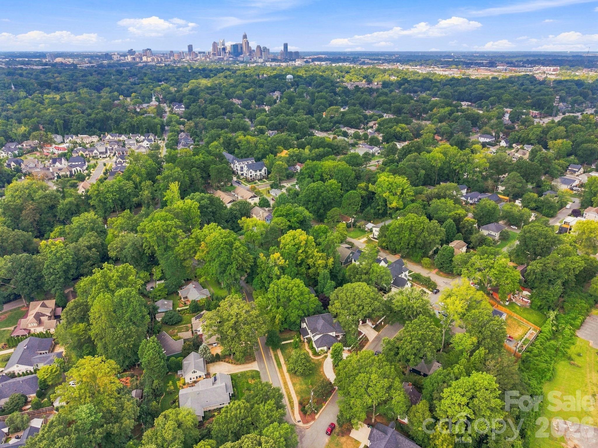 3135 E Ford Road — Charlotte