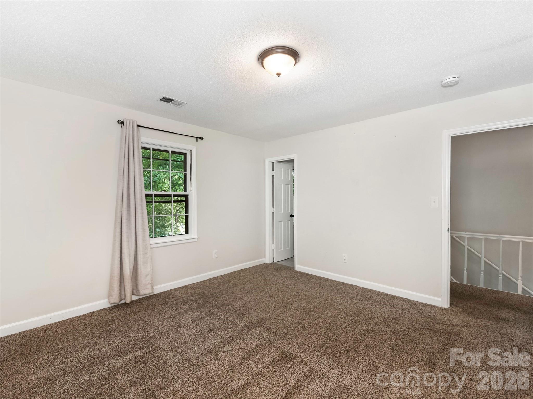 14200 Hackamore Drive — Matthews