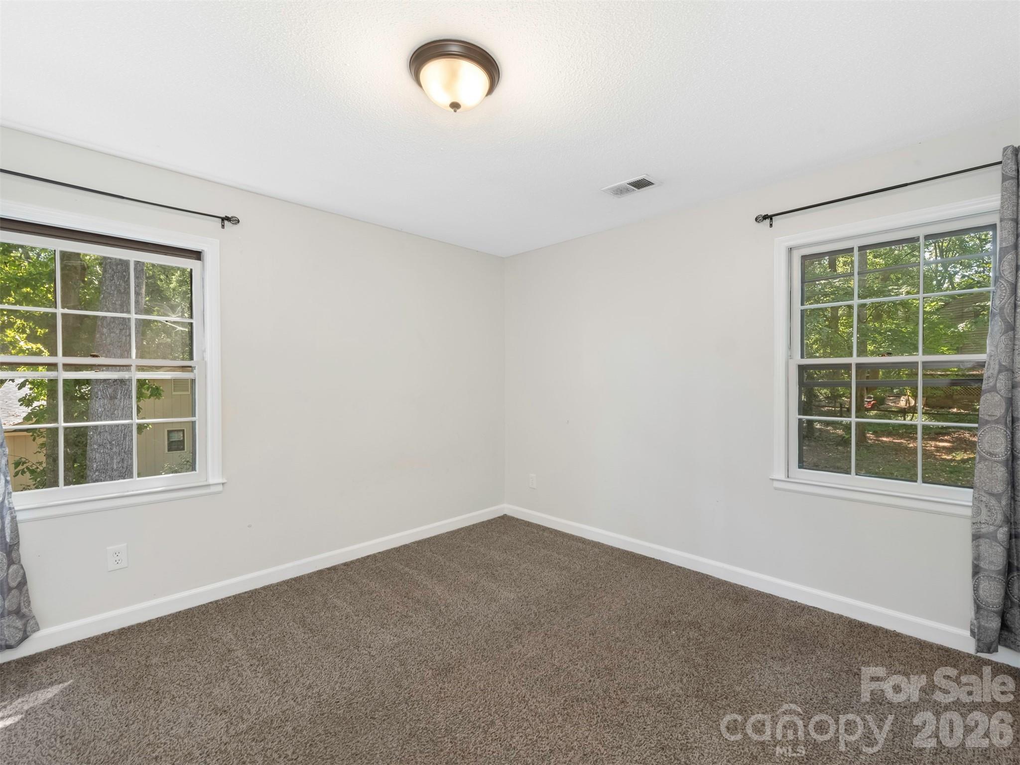 14200 Hackamore Drive — Matthews
