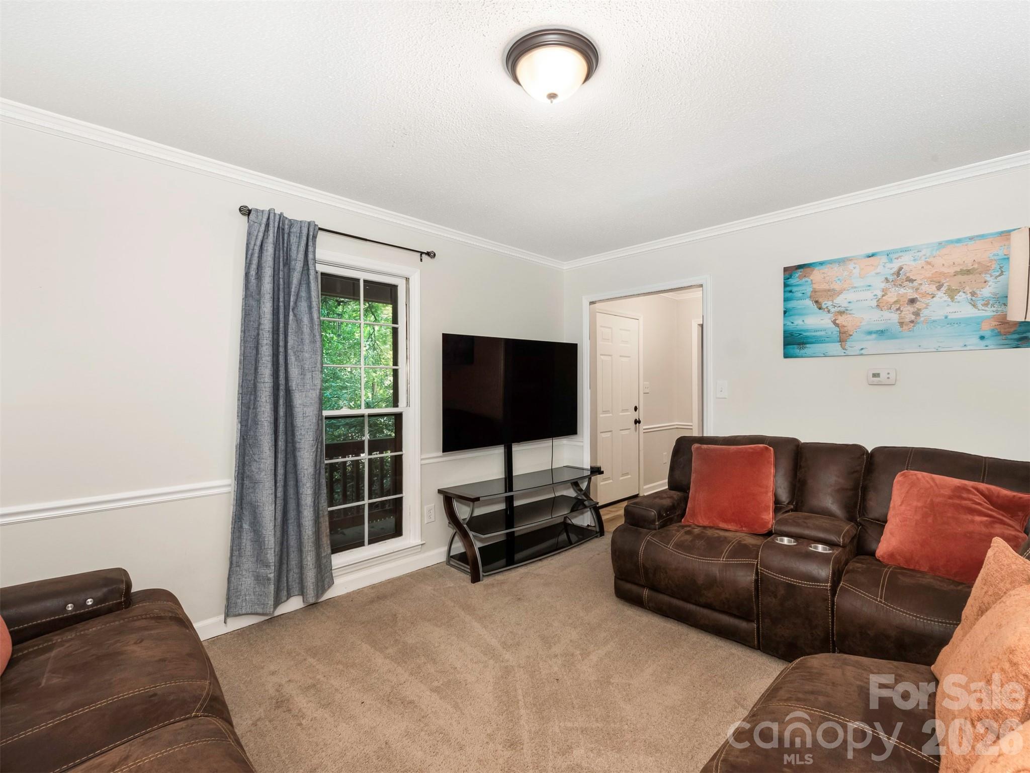 14200 Hackamore Drive — Matthews