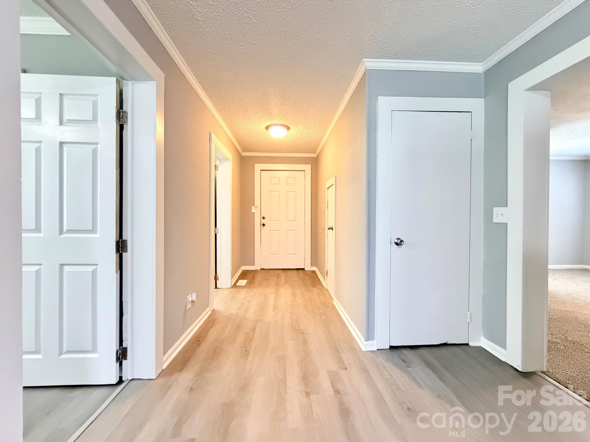 301 Magnolia Street — Granite Falls