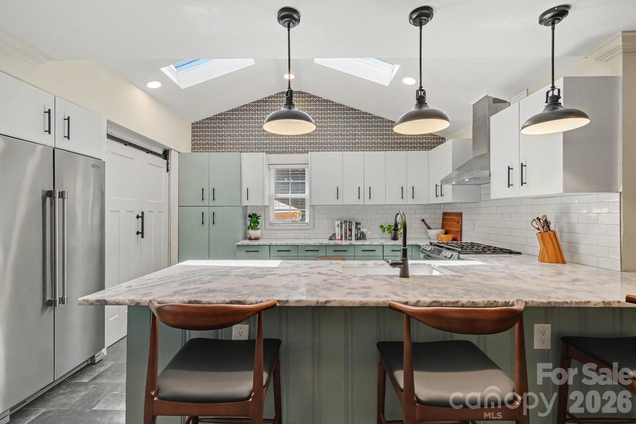 5332 Buena Vista Avenue — Charlotte