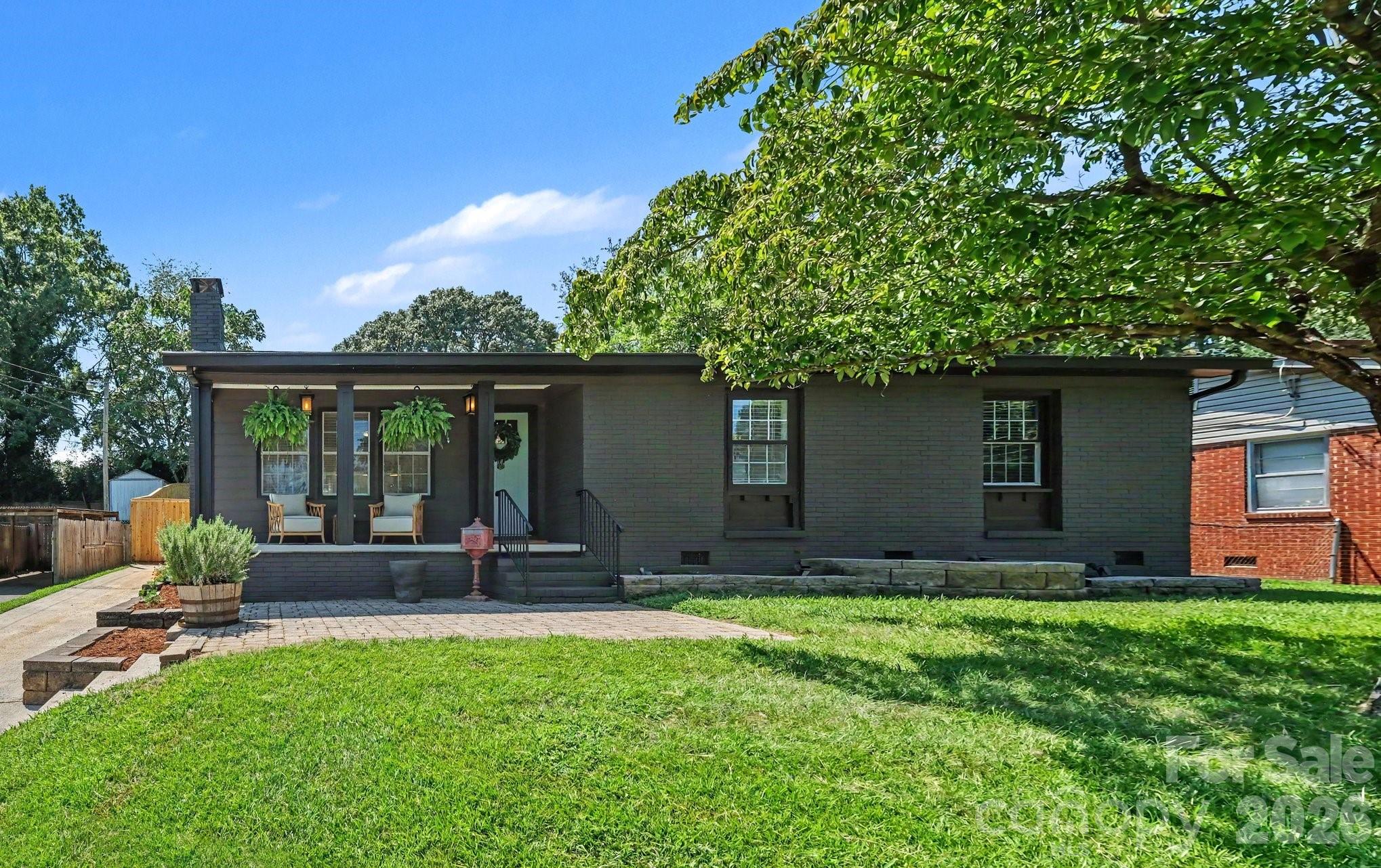5332 Buena Vista Avenue — Charlotte