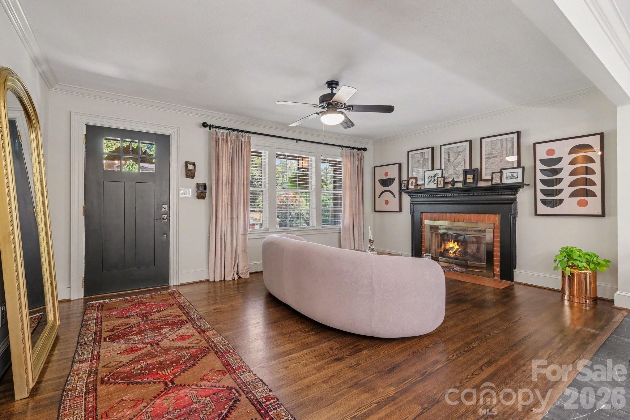 5332 Buena Vista Avenue — Charlotte
